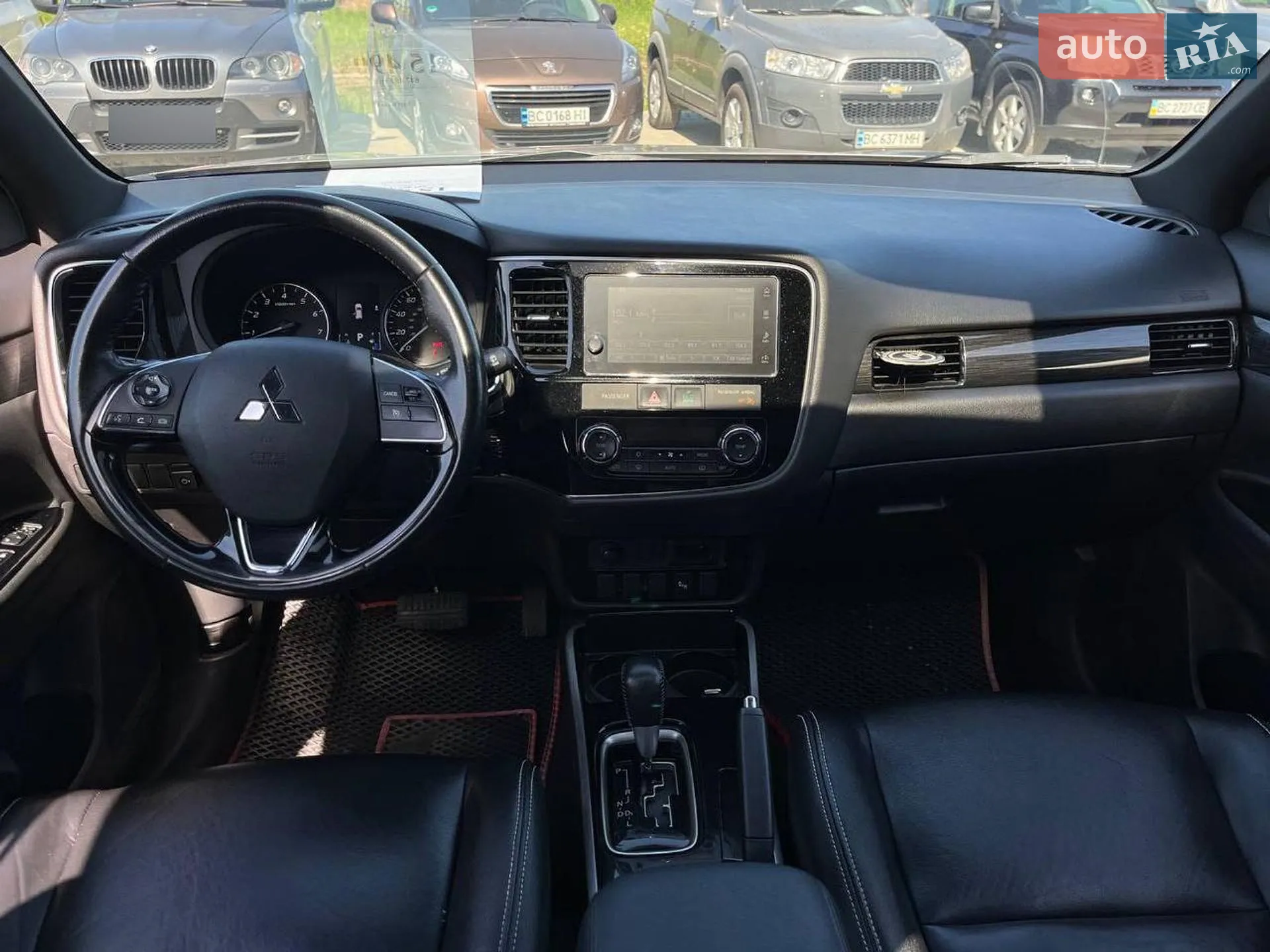 2017 Mitsubishi Outlander - мініатюра 25