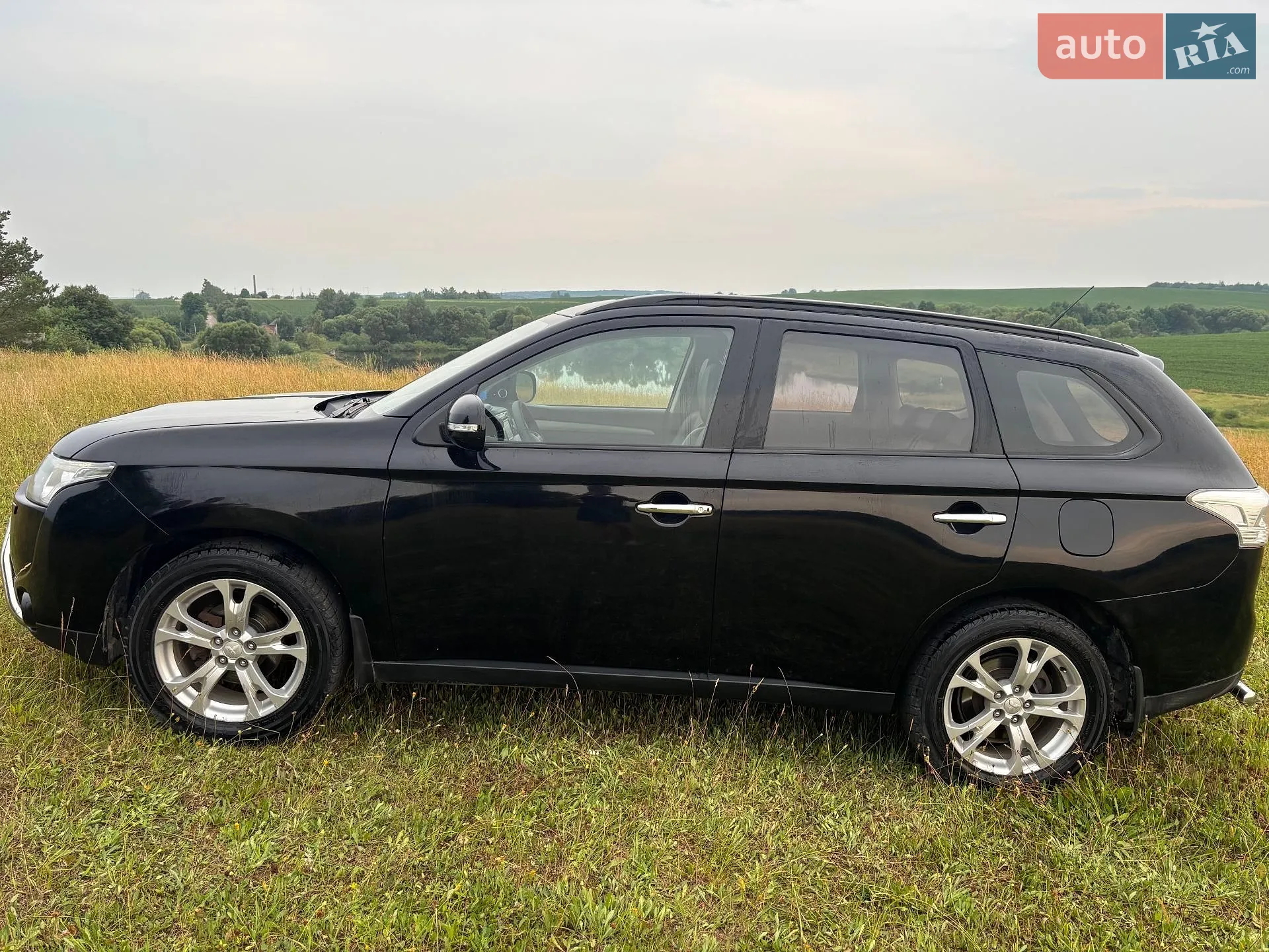2013 Mitsubishi Outlander - мініатюра 3