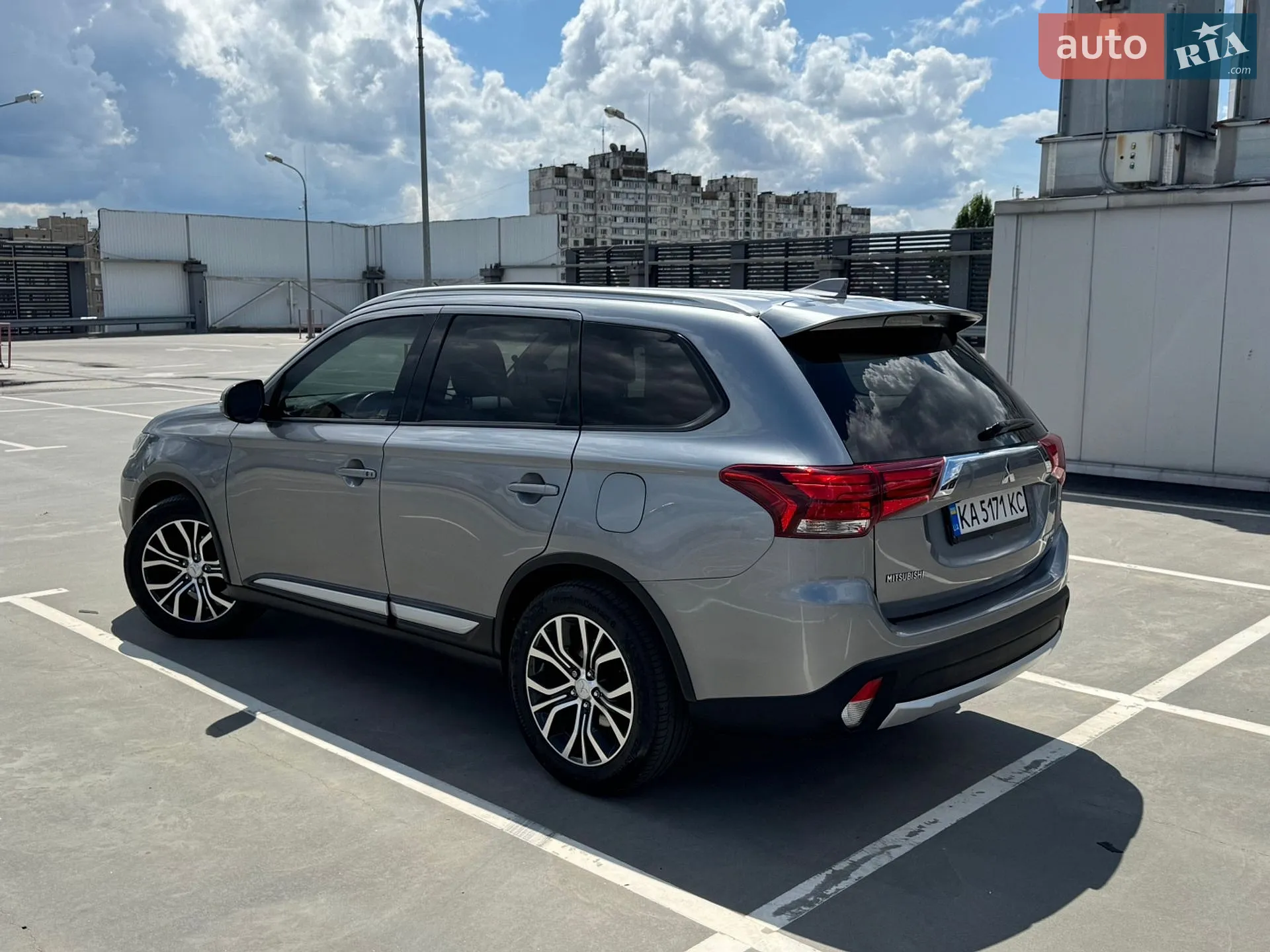 2016 Mitsubishi Outlander - мініатюра 5