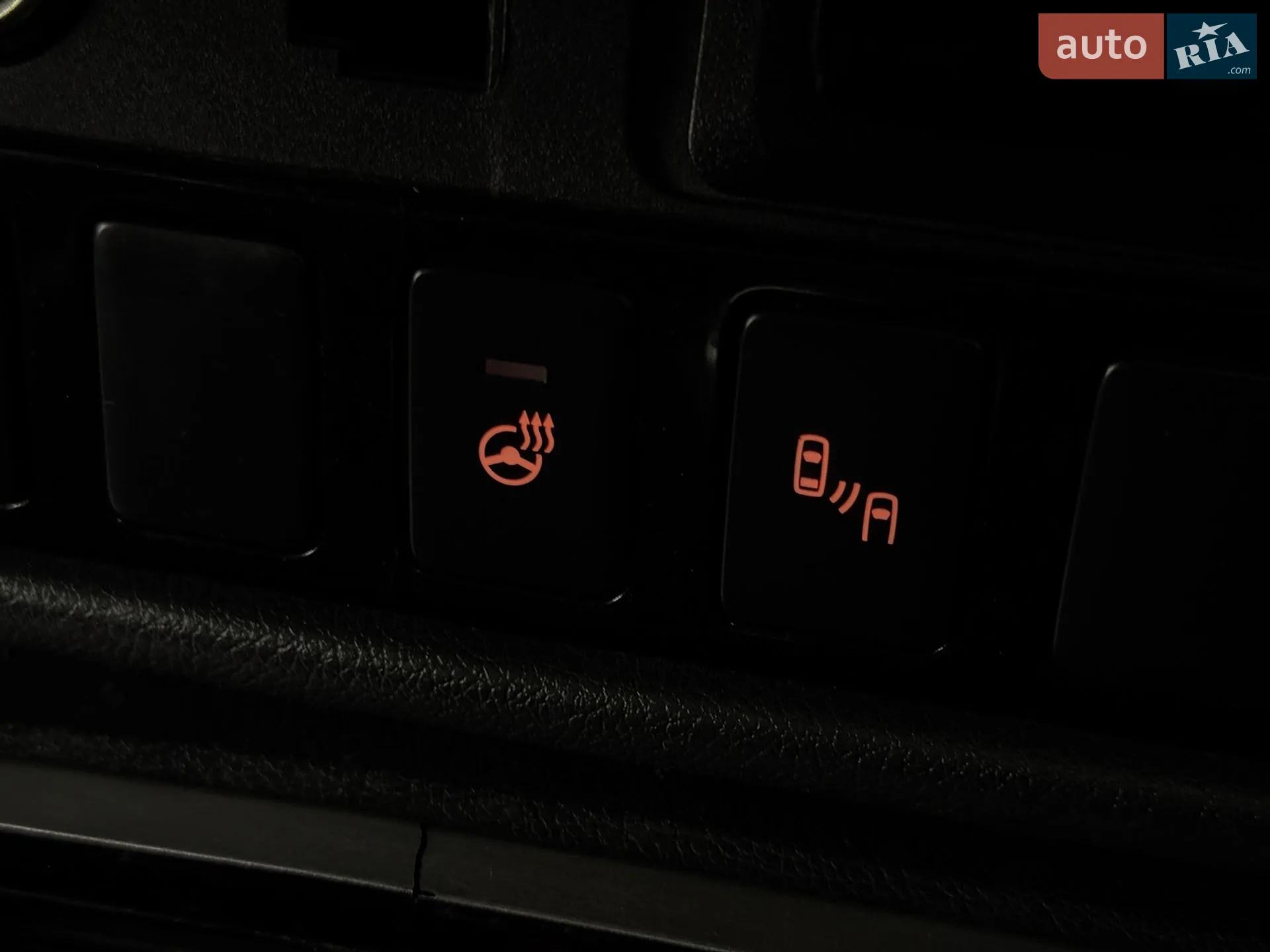 2018 Mitsubishi Outlander - мініатюра 37