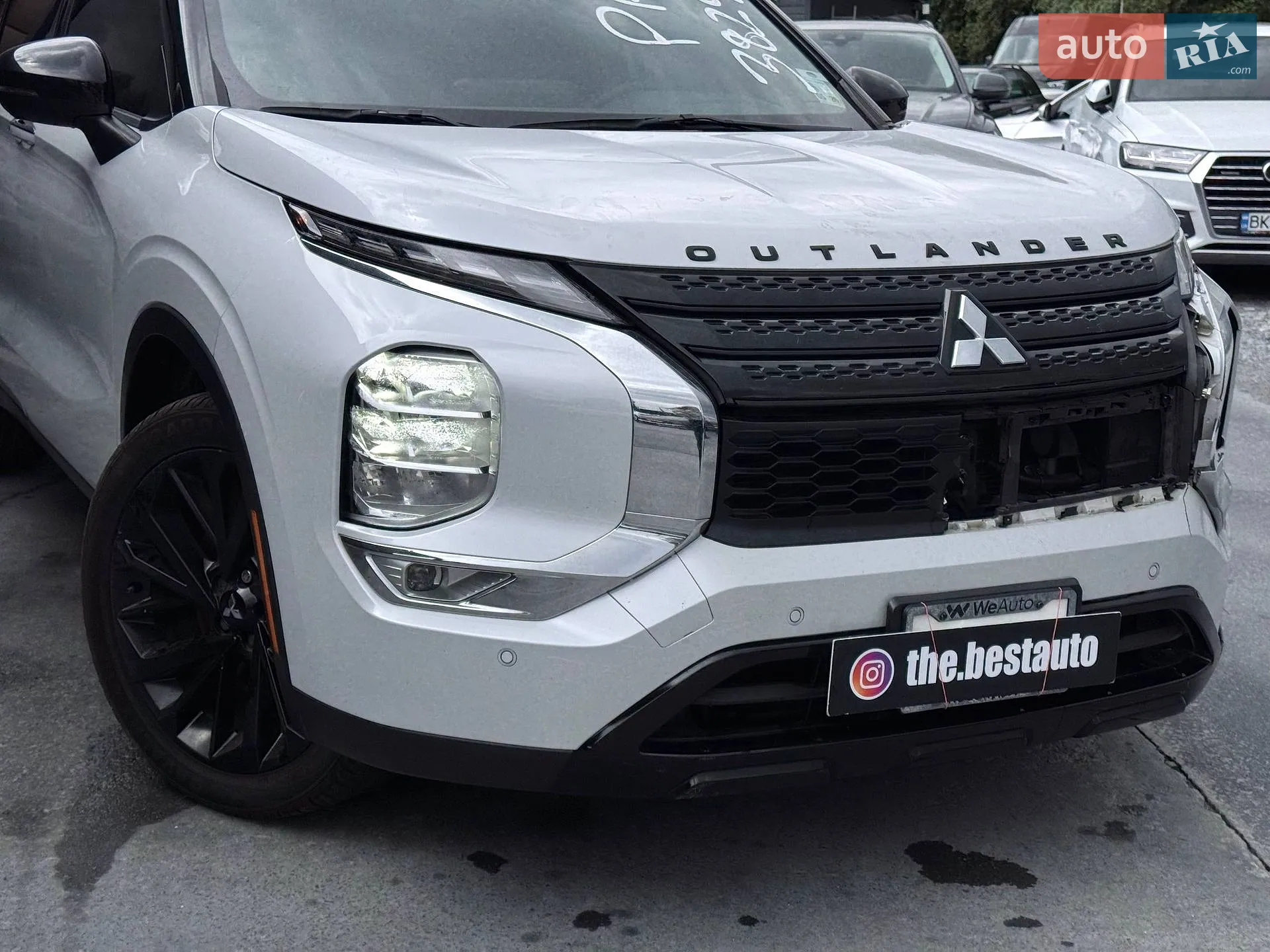 2022 Mitsubishi Outlander - мініатюра 3