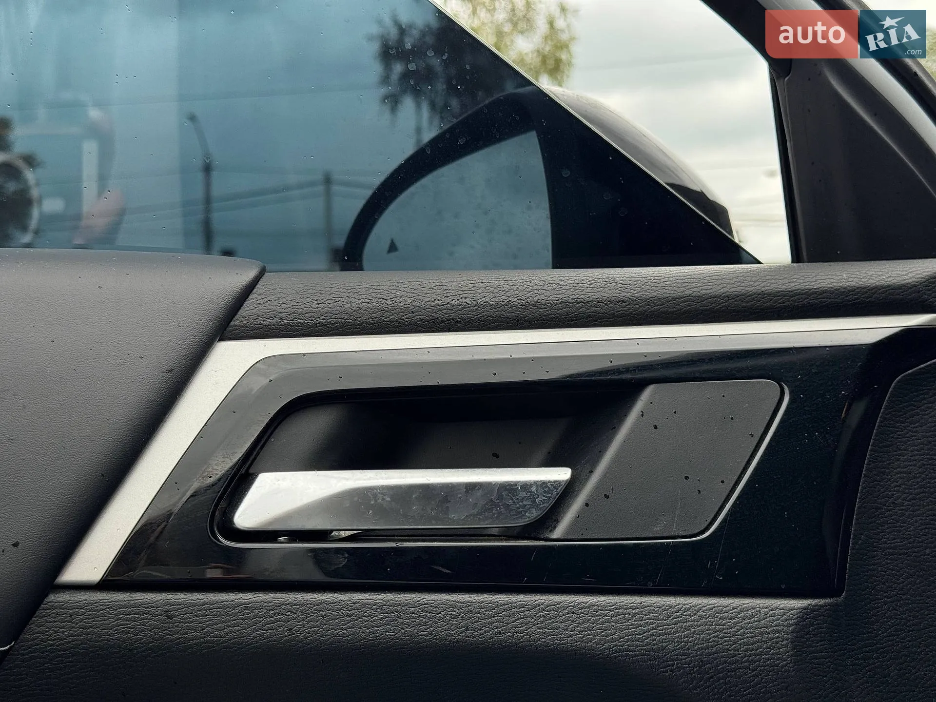 2022 Mitsubishi Outlander - мініатюра 37
