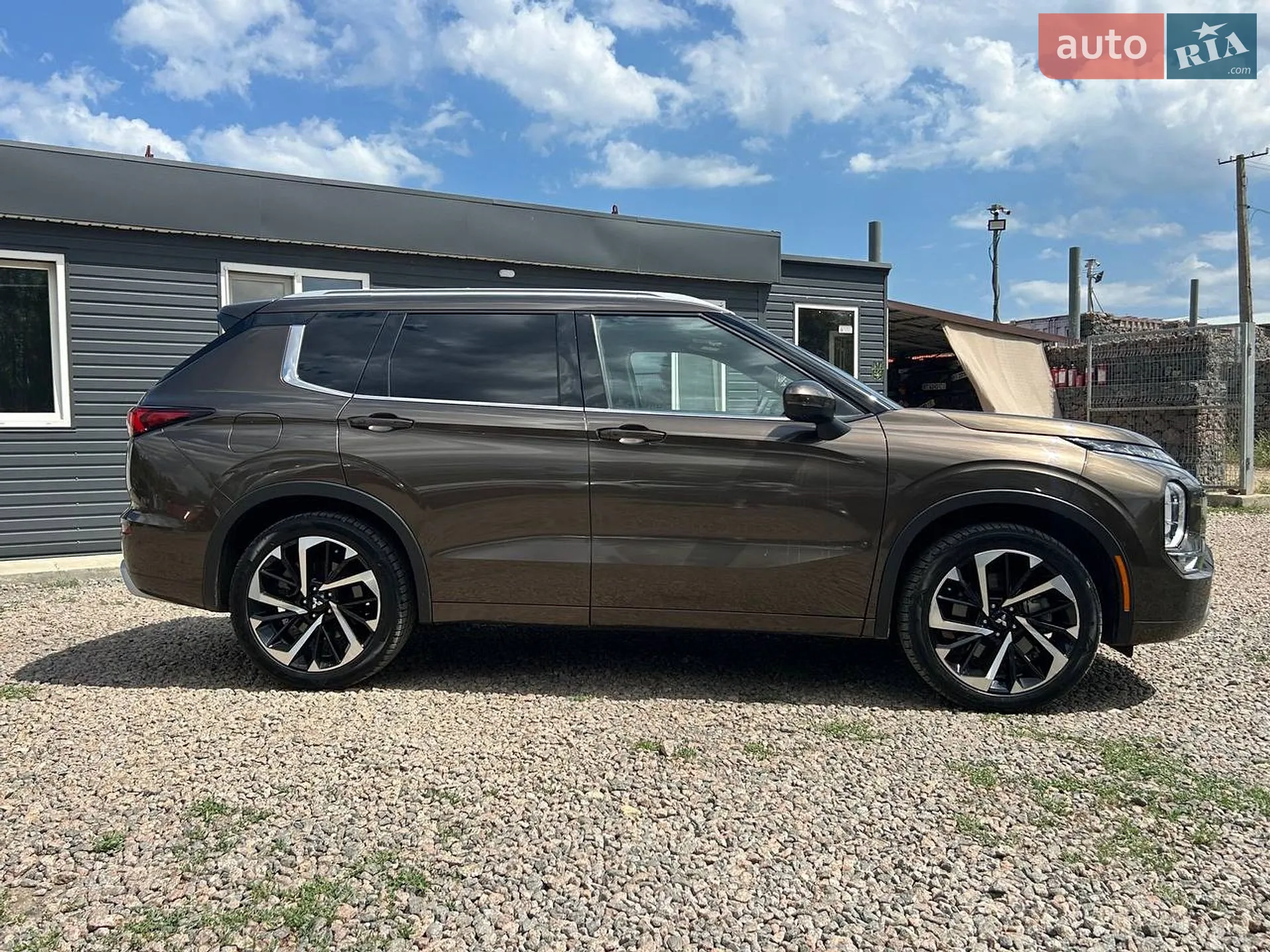 2021 Mitsubishi Outlander - мініатюра 4