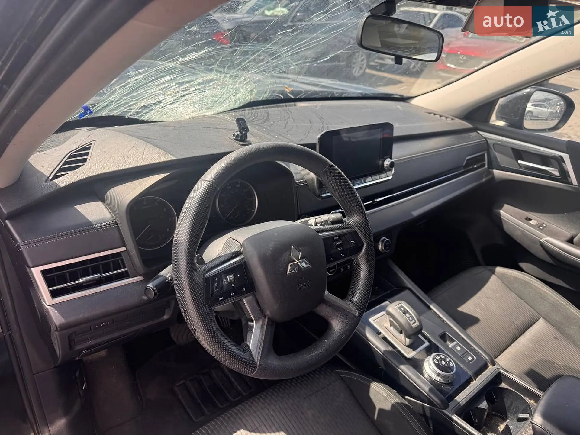 2021 Mitsubishi Outlander - мініатюра 14