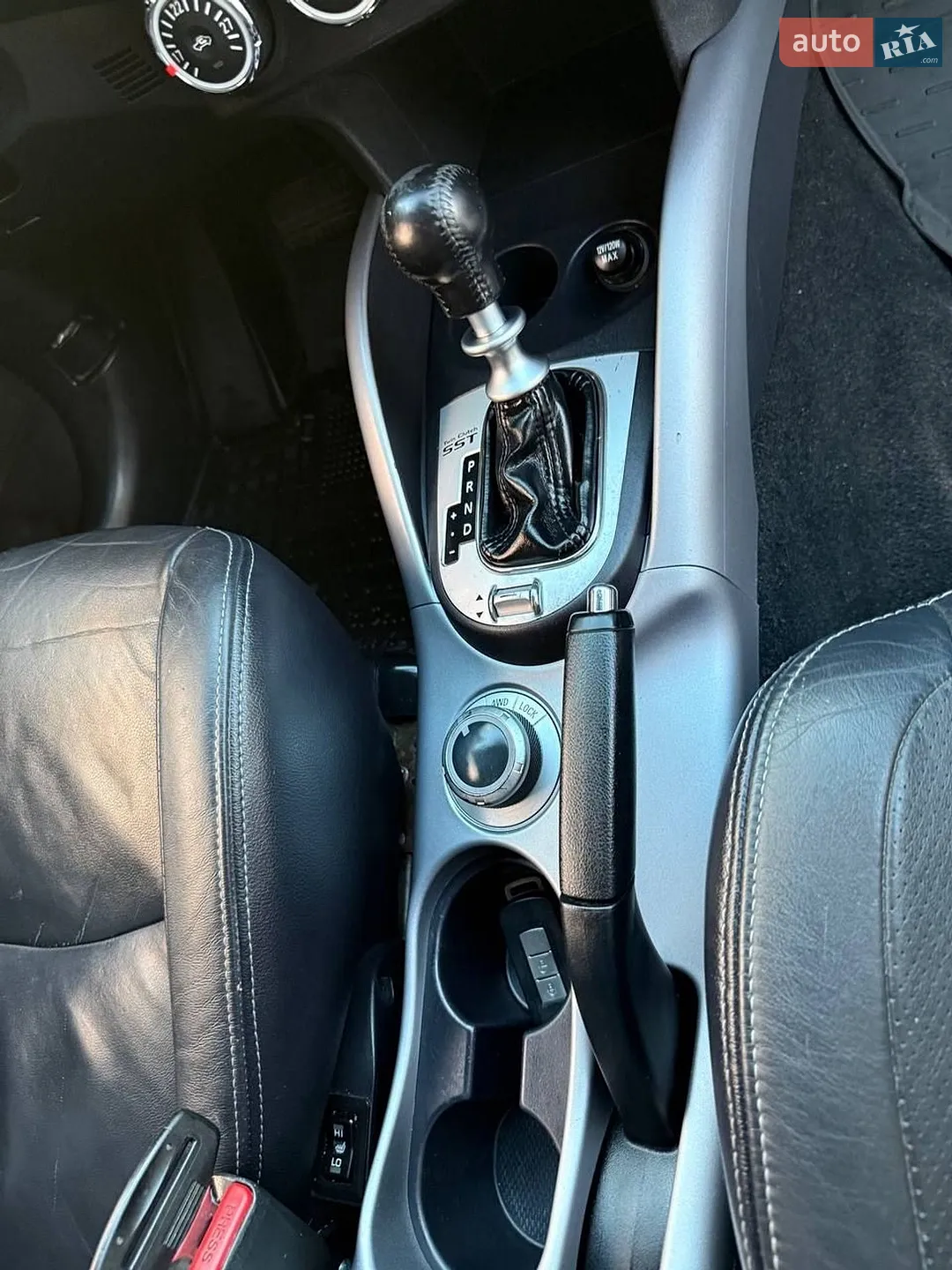 2010 Mitsubishi Outlander - мініатюра 23