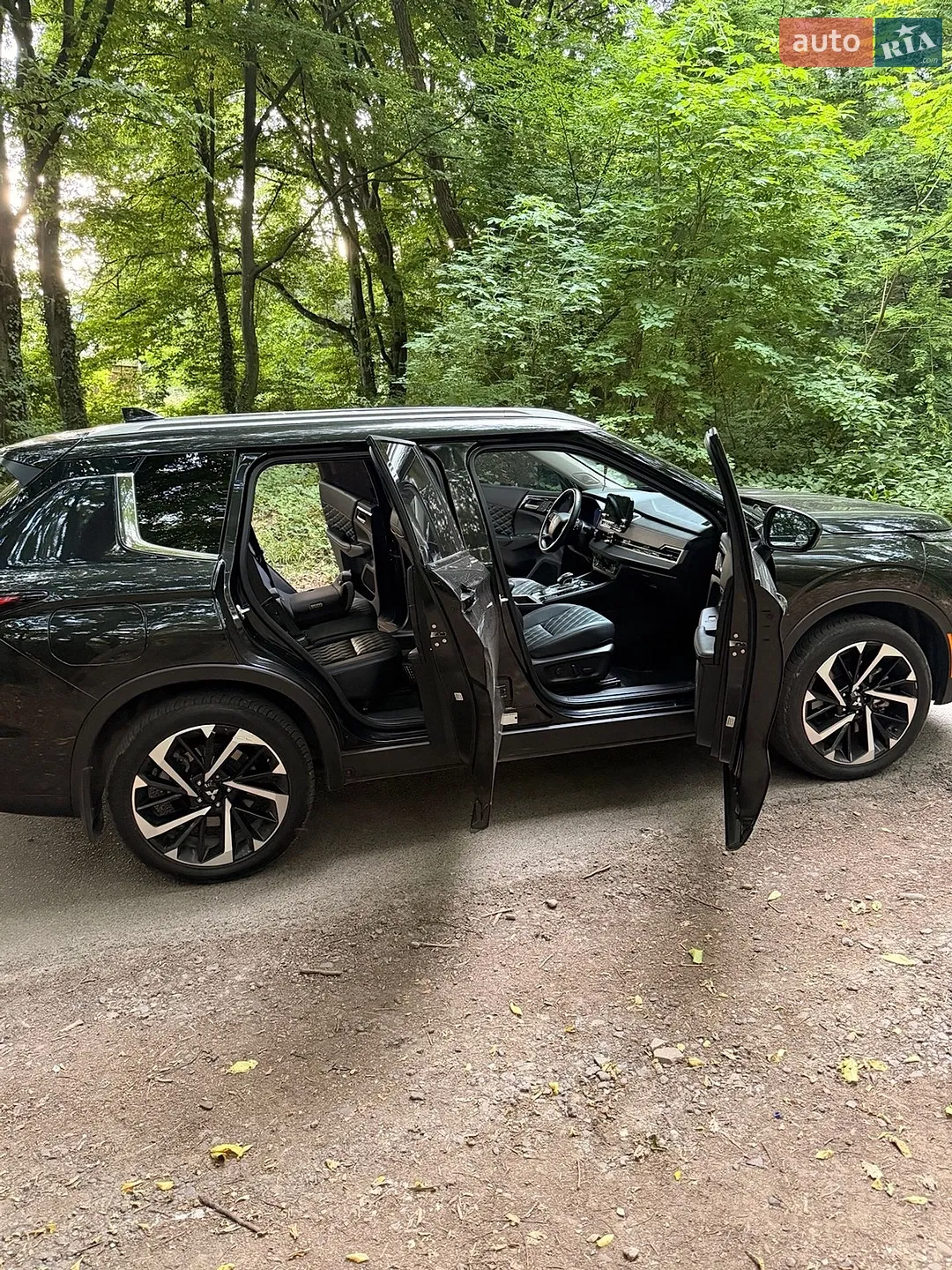 2023 Mitsubishi Outlander - мініатюра 11