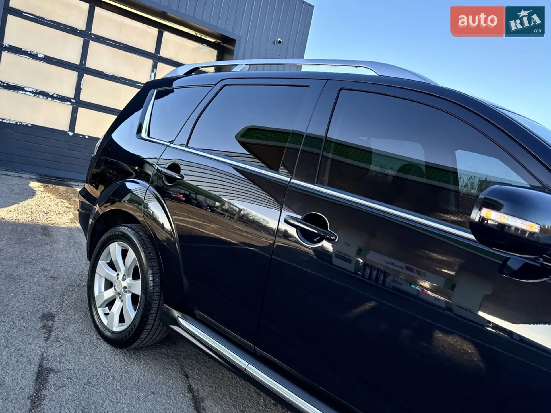 2010 Mitsubishi Outlander - мініатюра 6