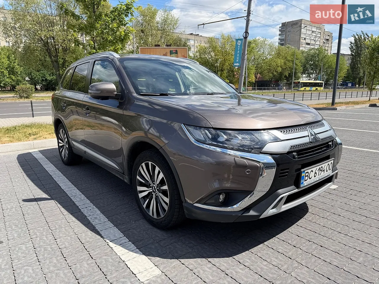 2019 Mitsubishi Outlander - мініатюра 11
