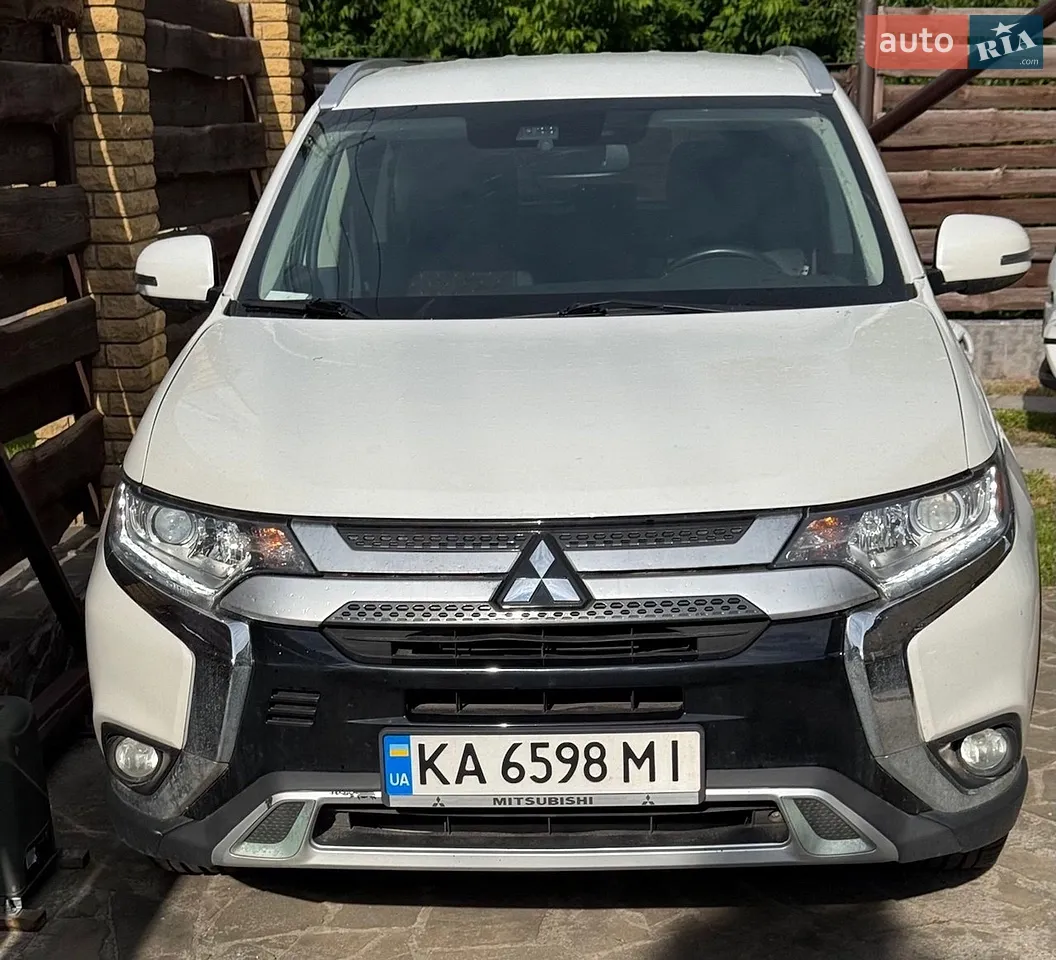 2021 Mitsubishi Outlander - мініатюра 37