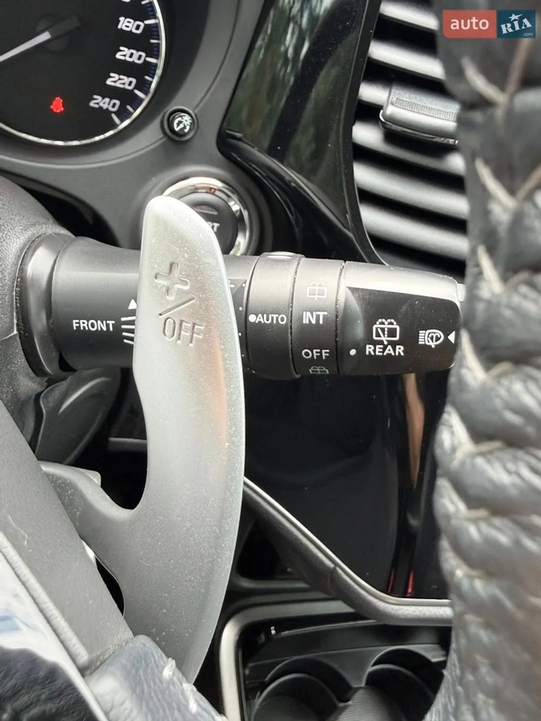 2021 Mitsubishi Outlander - мініатюра 129