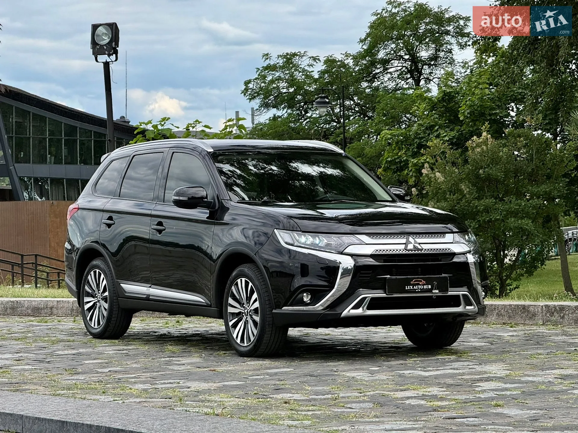 2021 Mitsubishi Outlander - мініатюра 171