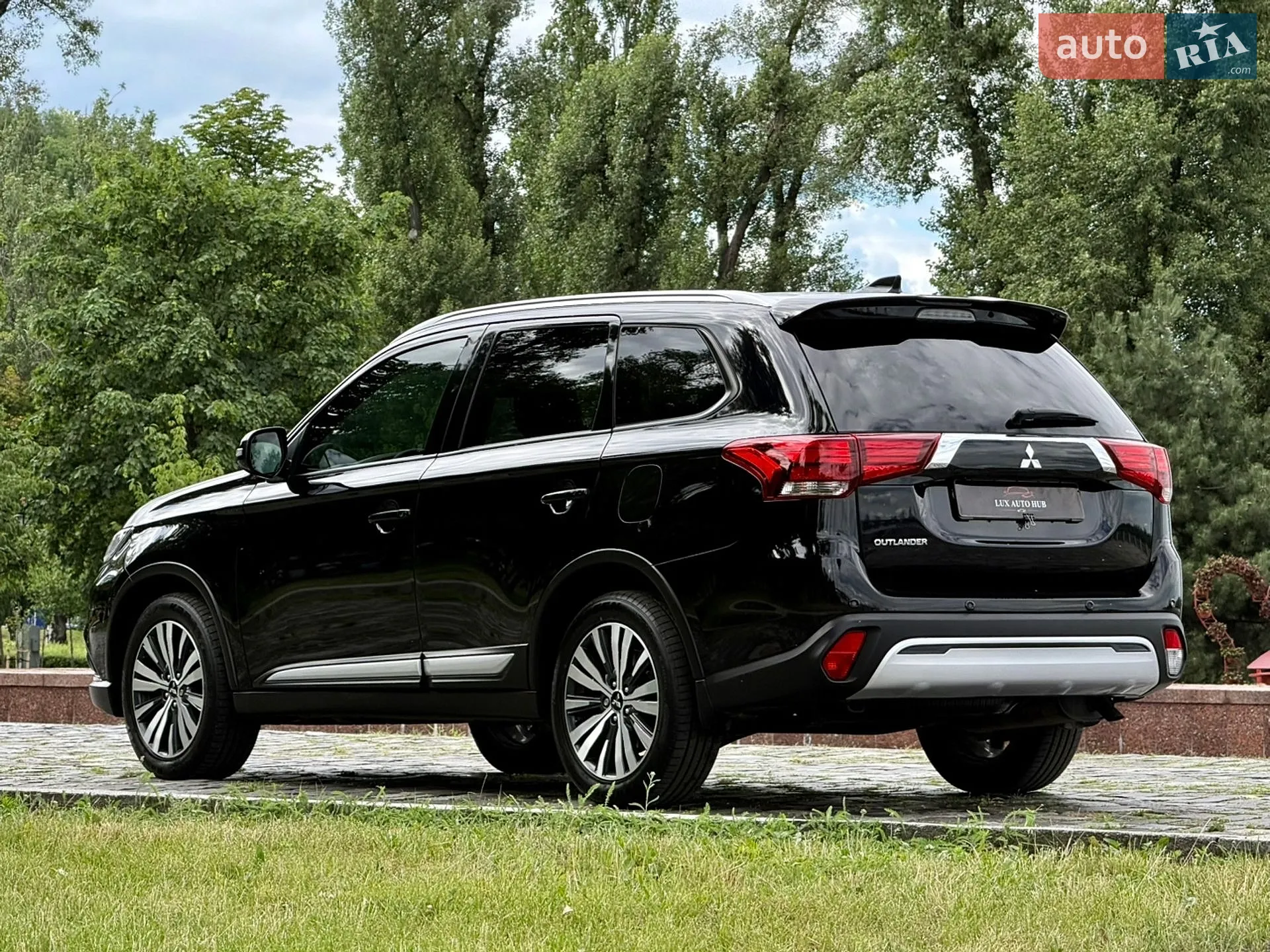 2021 Mitsubishi Outlander - мініатюра 181