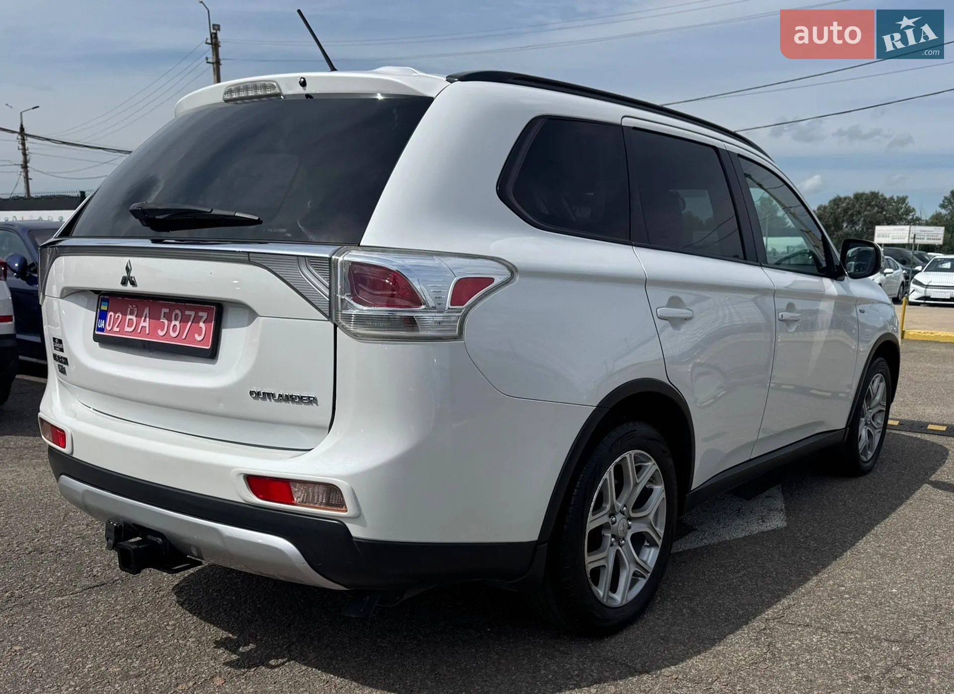 2014 Mitsubishi Outlander - мініатюра 12