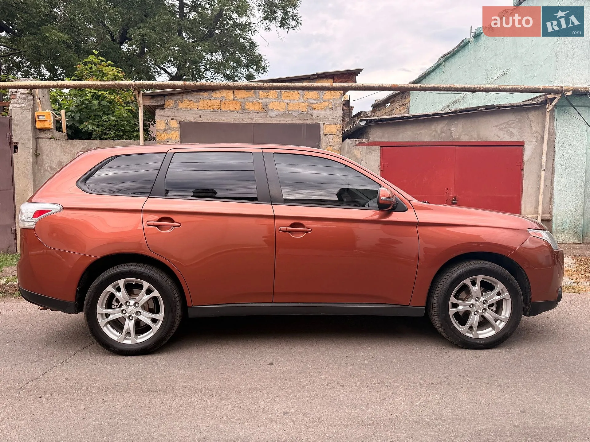 2013 Mitsubishi Outlander - мініатюра 8