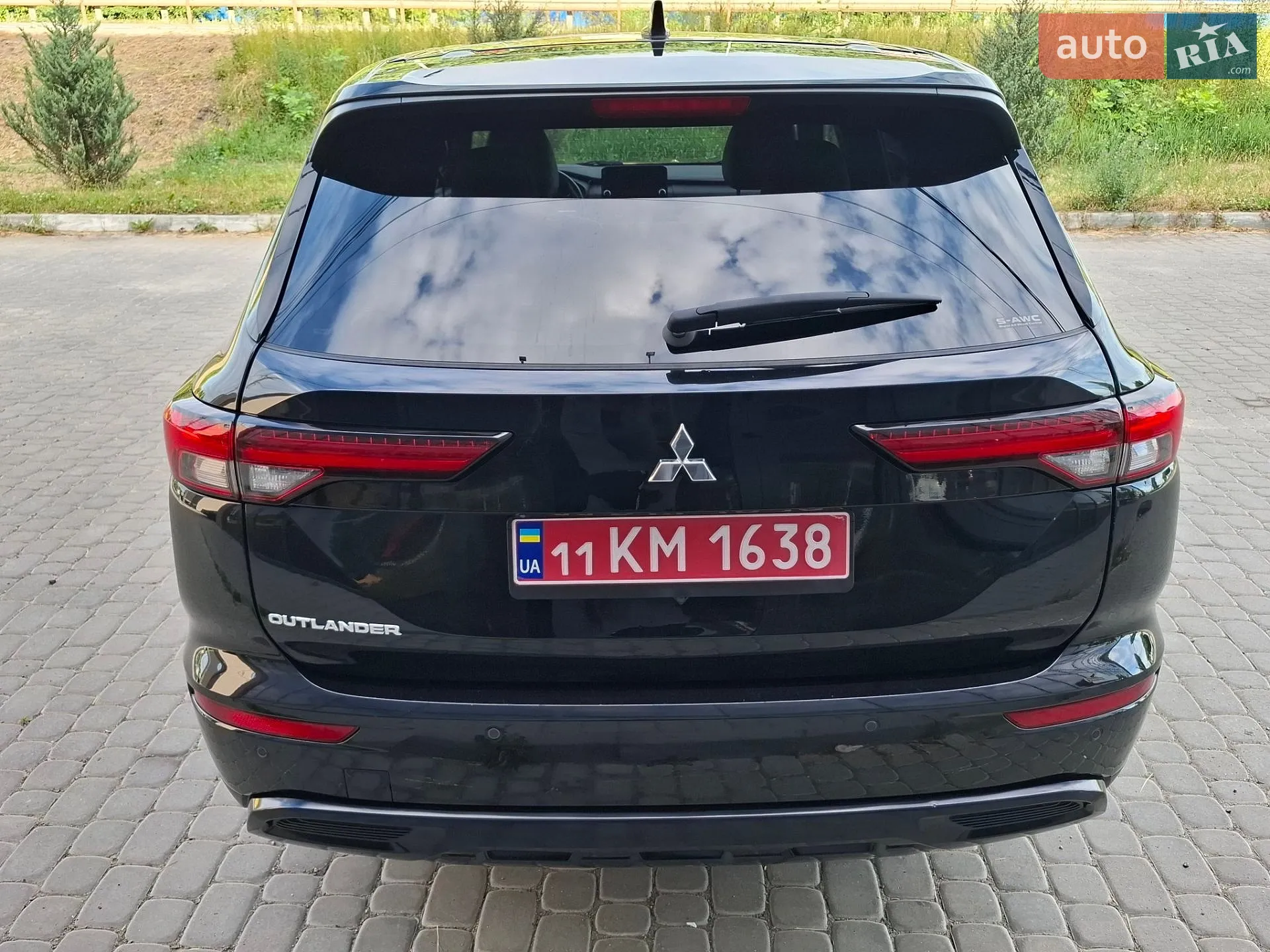 2022 Mitsubishi Outlander - мініатюра 15