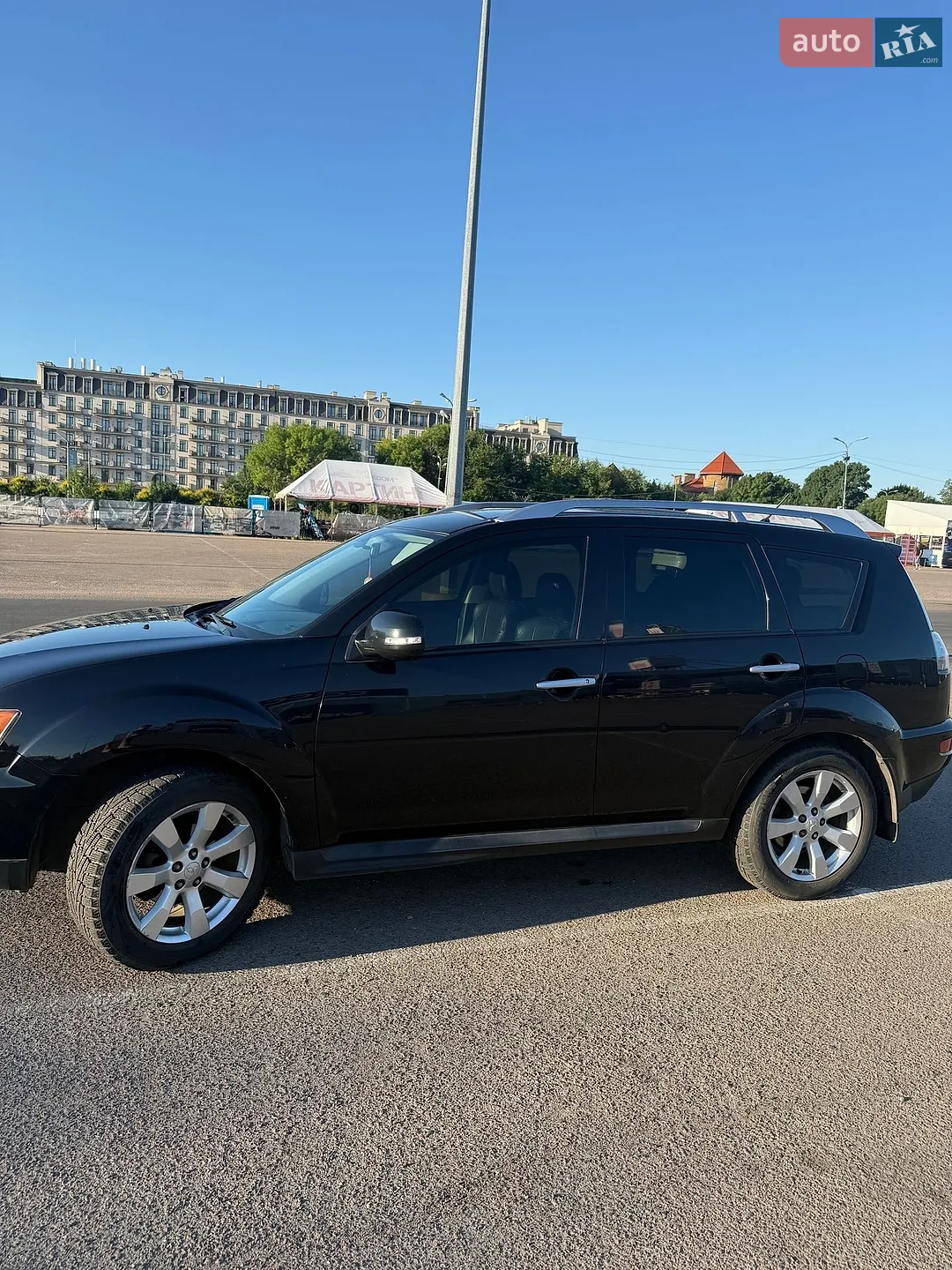 2010 Mitsubishi Outlander - мініатюра 11