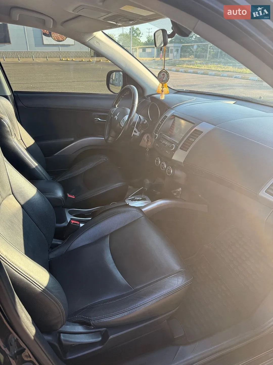 2010 Mitsubishi Outlander - мініатюра 56