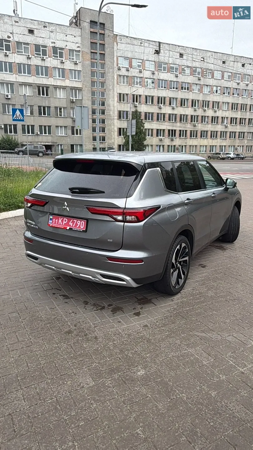 2022 Mitsubishi Outlander - мініатюра 7