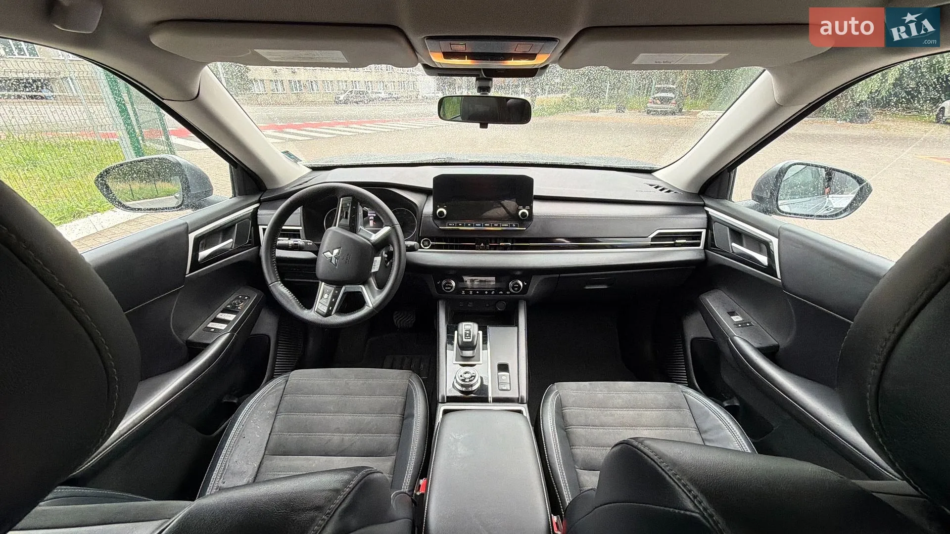 2022 Mitsubishi Outlander - мініатюра 15