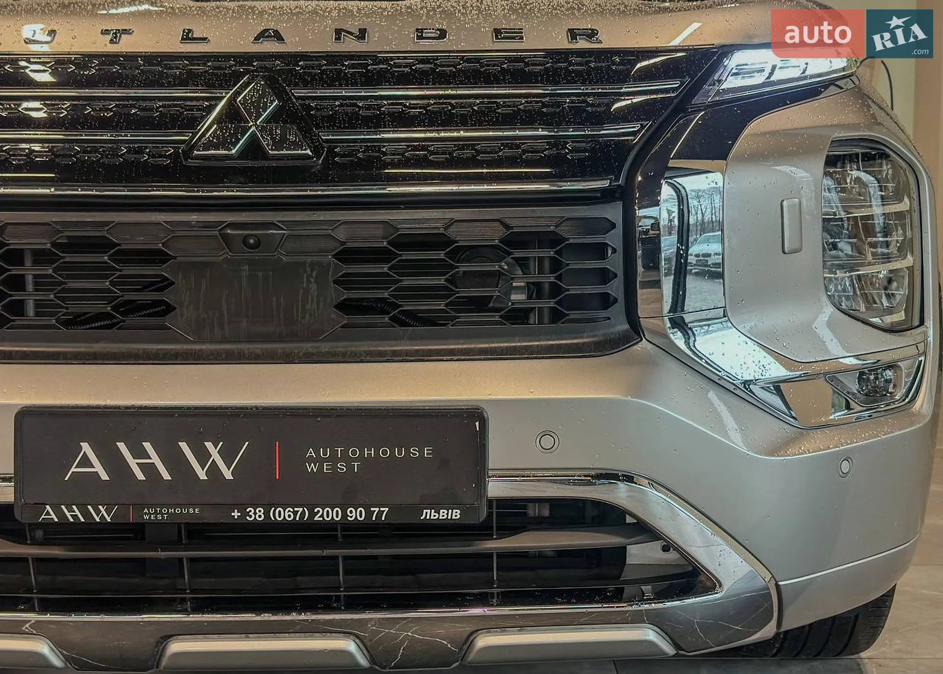 2021 Mitsubishi Outlander - мініатюра 4