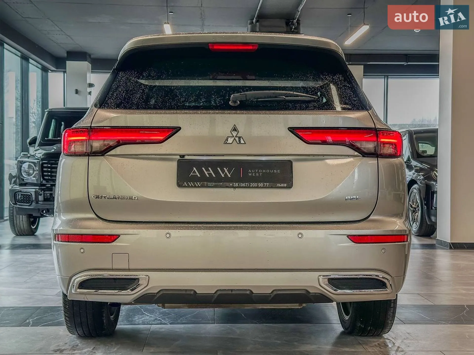 2021 Mitsubishi Outlander - мініатюра 9