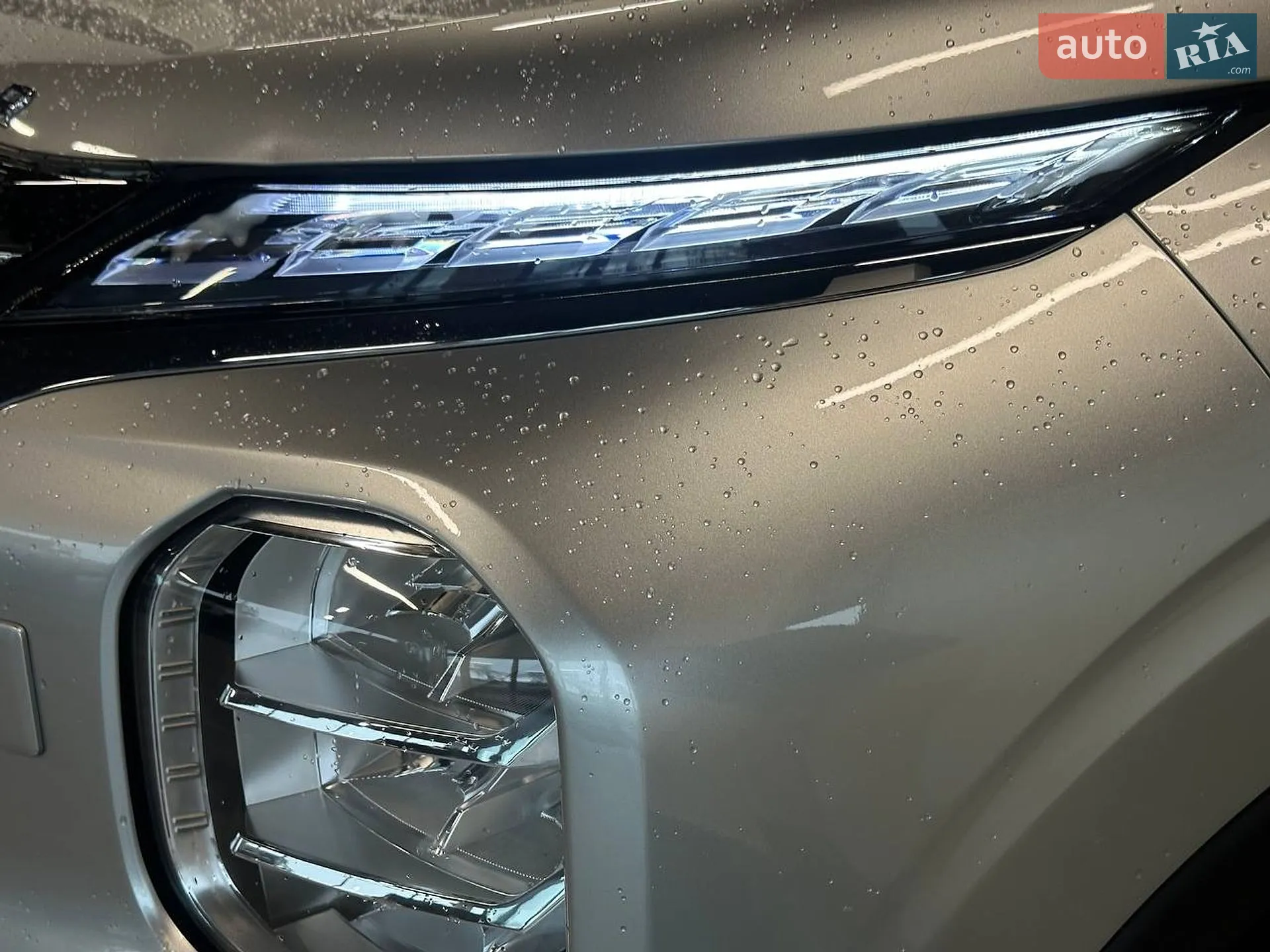 2021 Mitsubishi Outlander - мініатюра 15