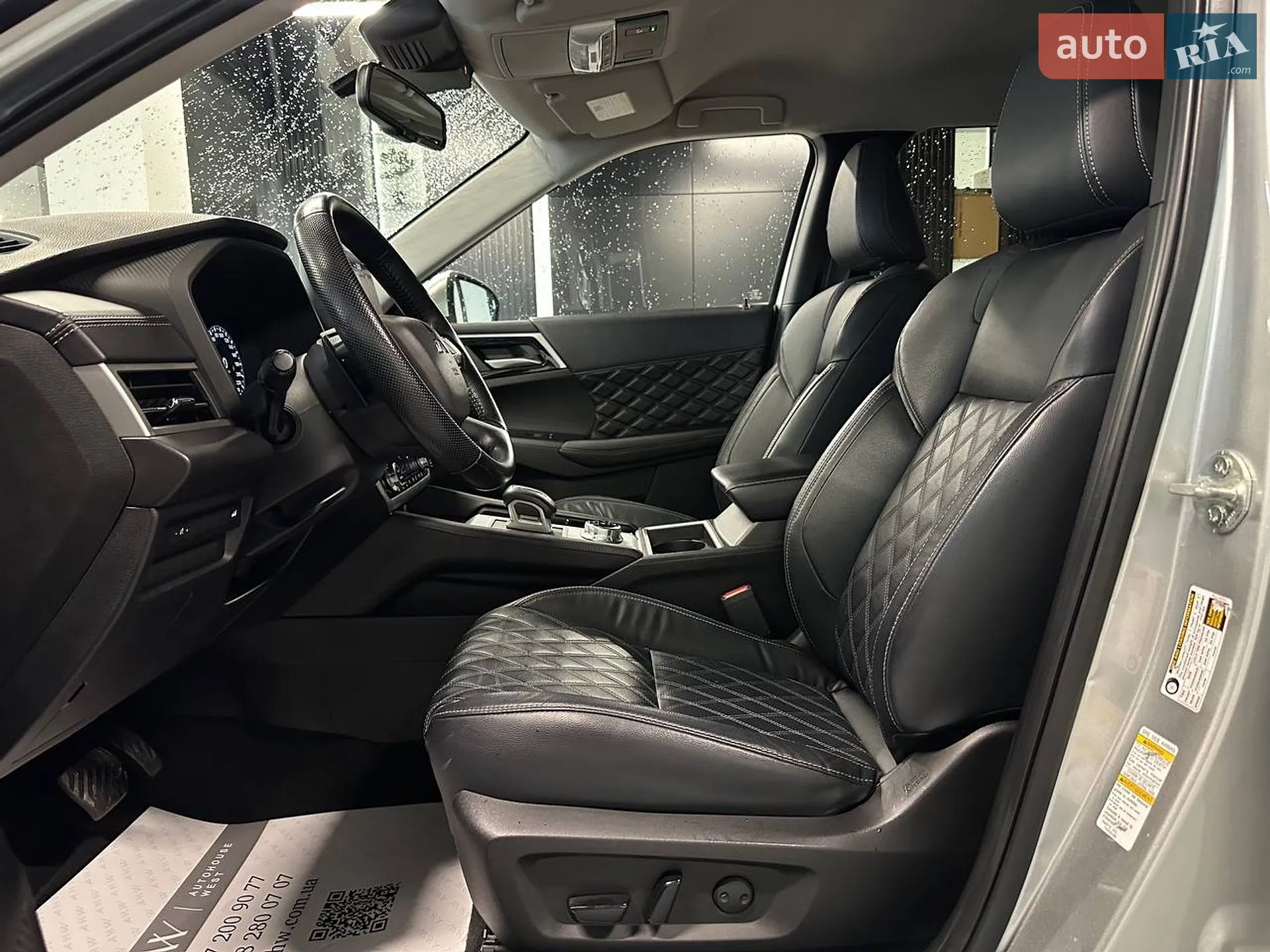 2021 Mitsubishi Outlander - мініатюра 18