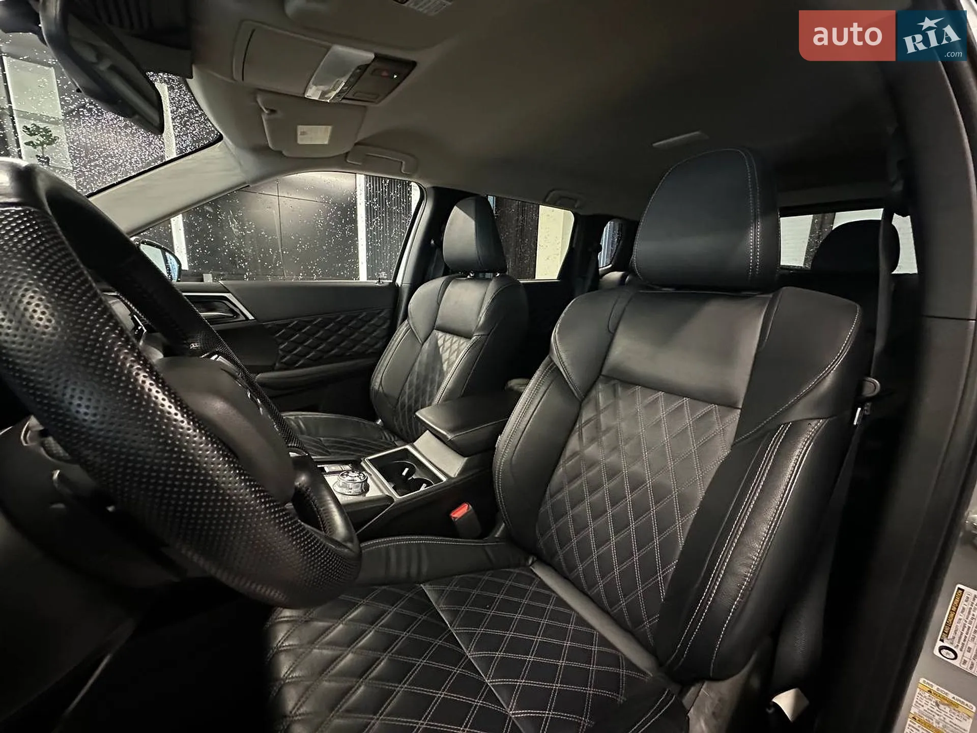 2021 Mitsubishi Outlander - мініатюра 20