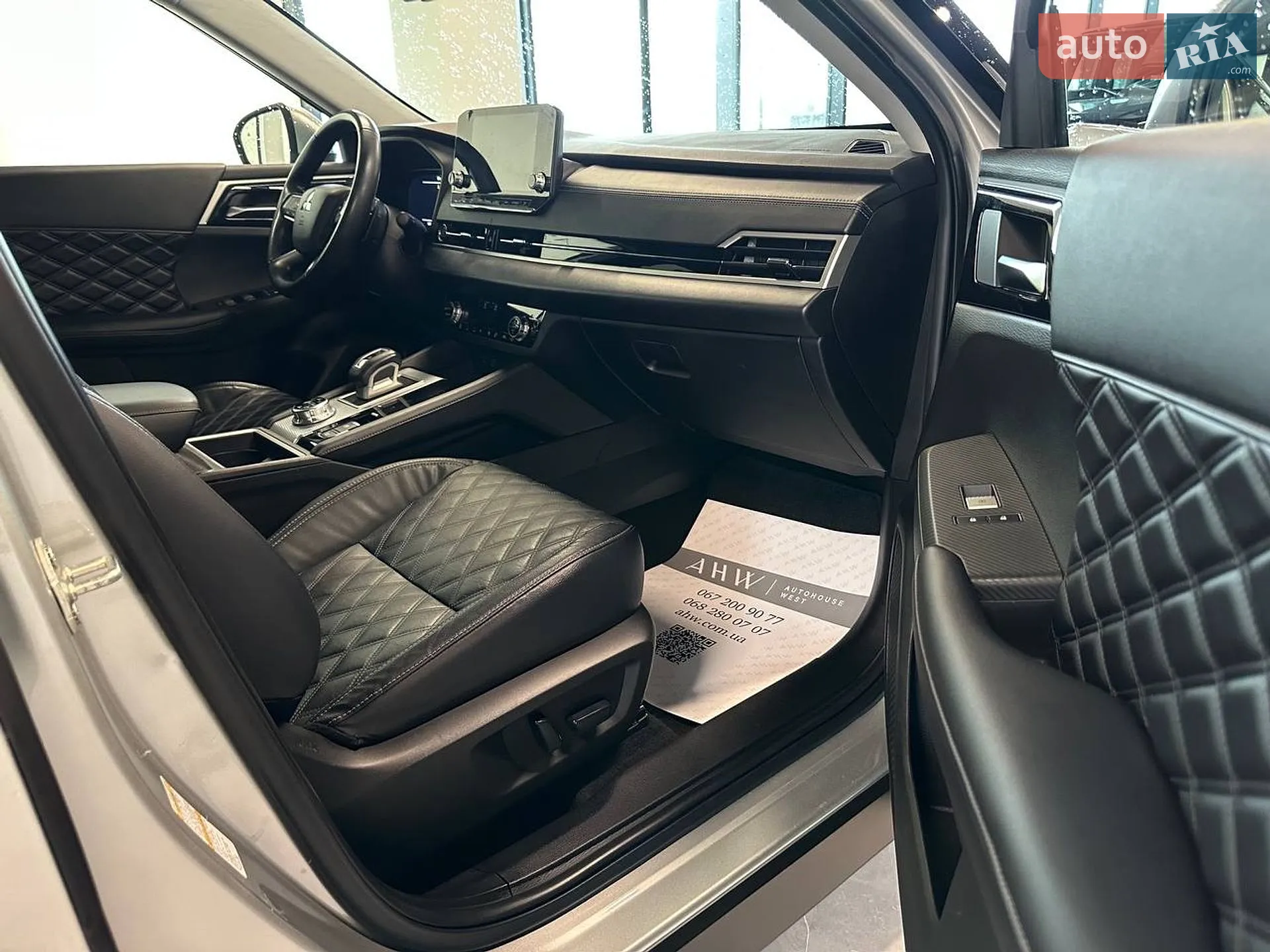 2021 Mitsubishi Outlander - мініатюра 38