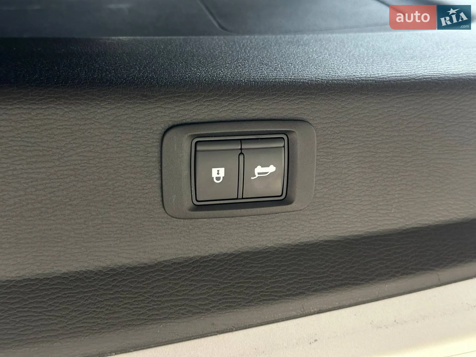 2021 Mitsubishi Outlander - мініатюра 41