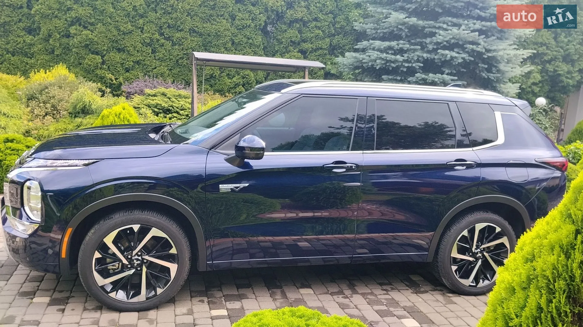 2025 Mitsubishi Outlander - мініатюра 8