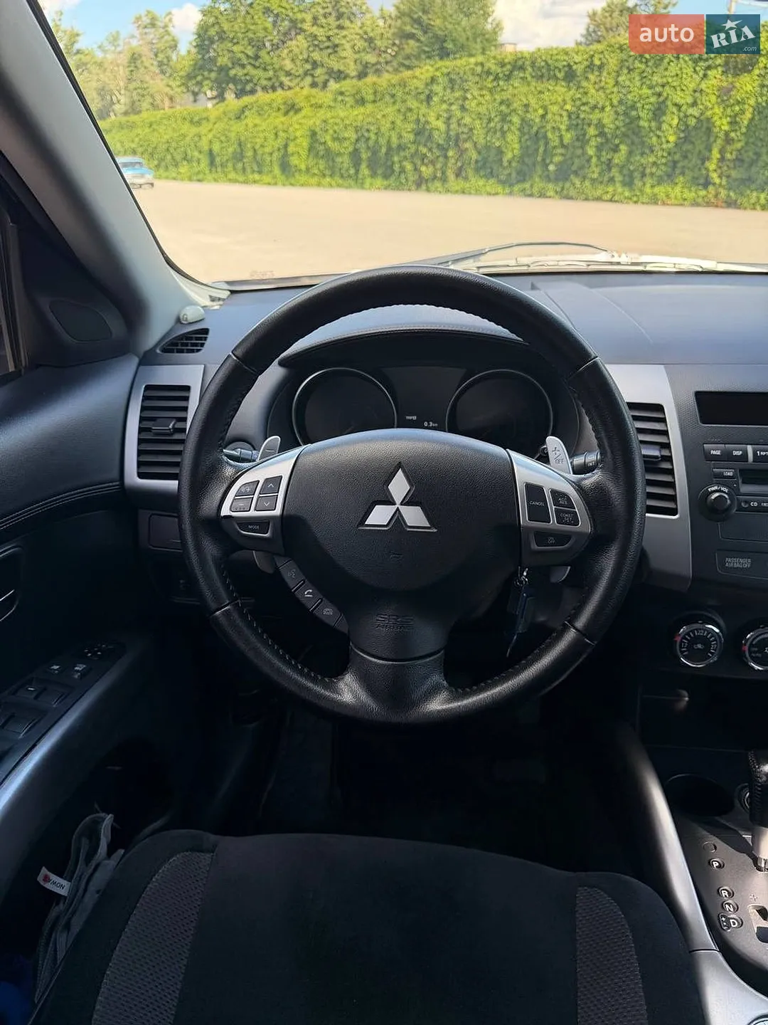 2012 Mitsubishi Outlander - мініатюра 24