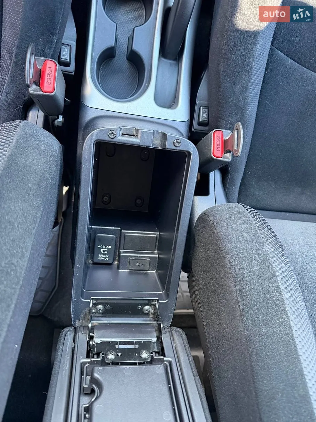 2012 Mitsubishi Outlander - мініатюра 36