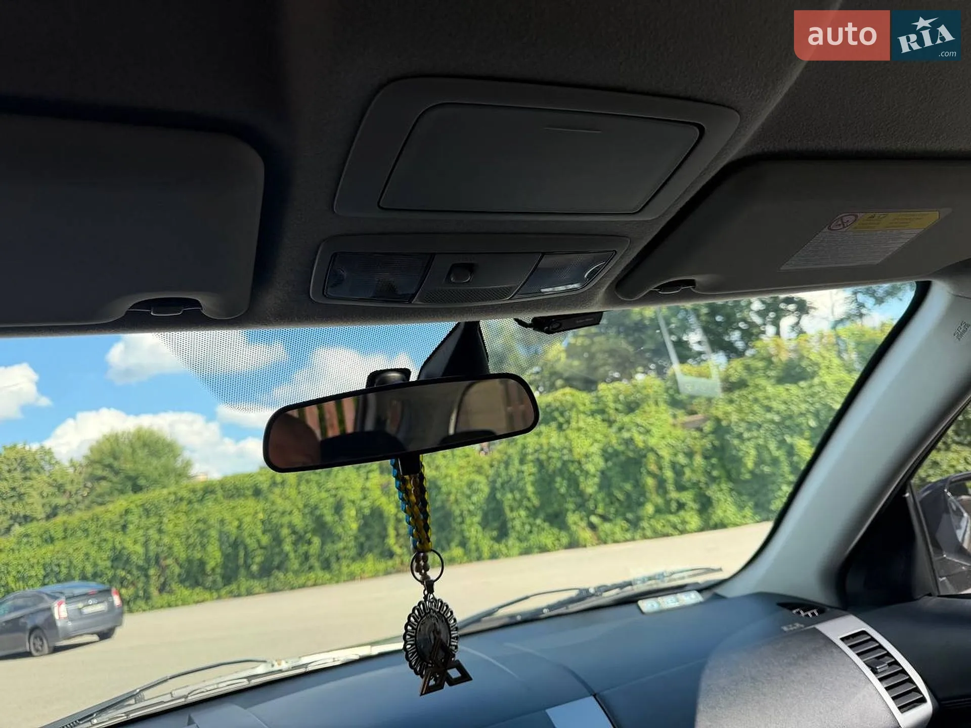 2012 Mitsubishi Outlander - мініатюра 39