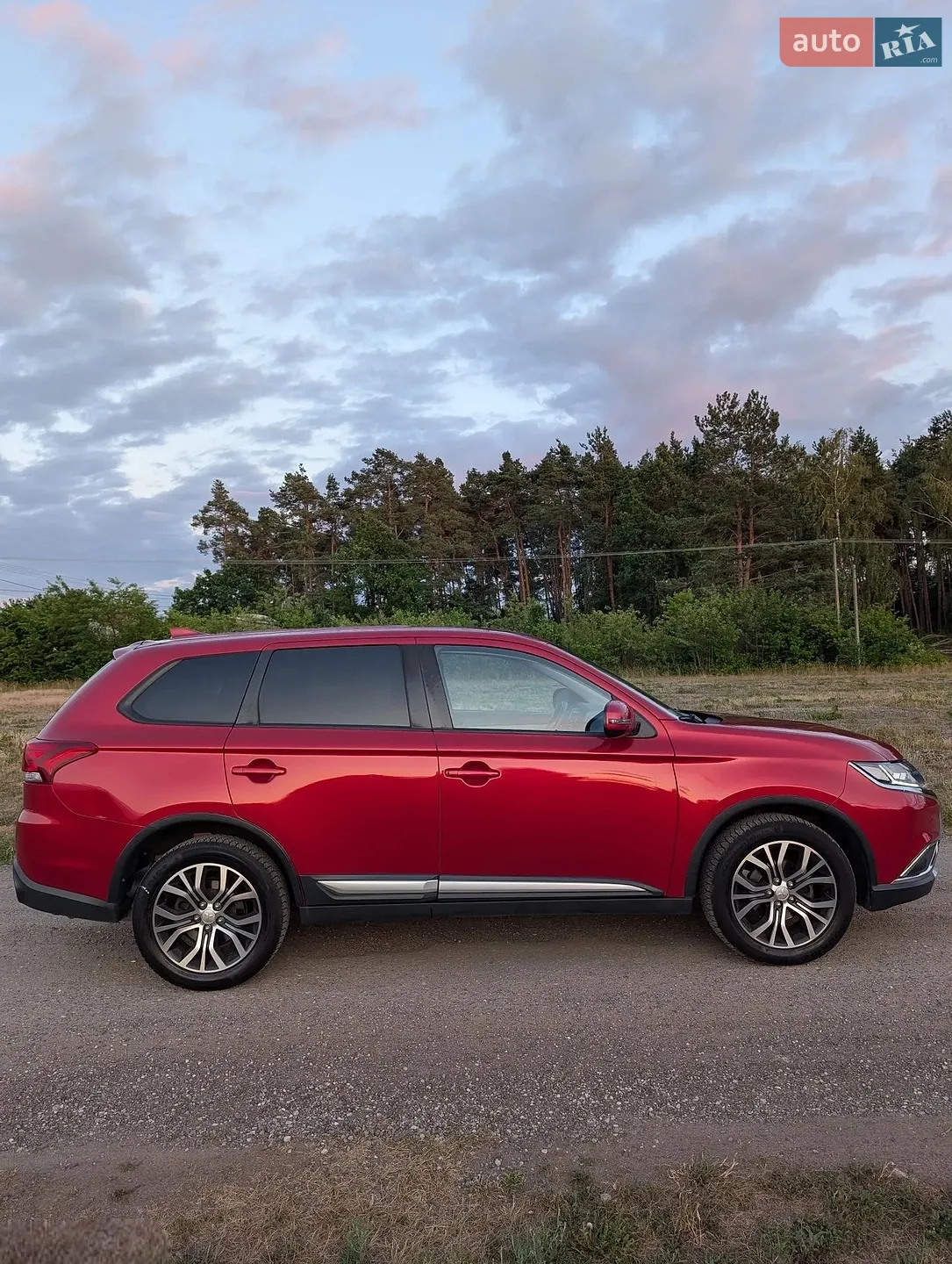 2019 Mitsubishi Outlander - мініатюра 3