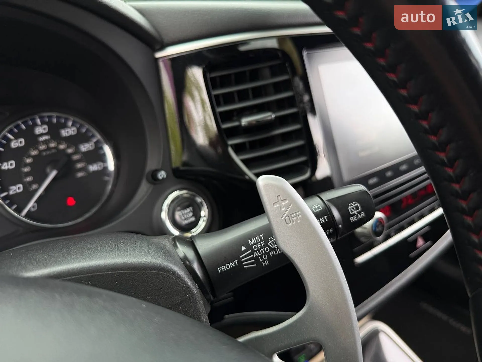 2016 Mitsubishi Outlander - мініатюра 19