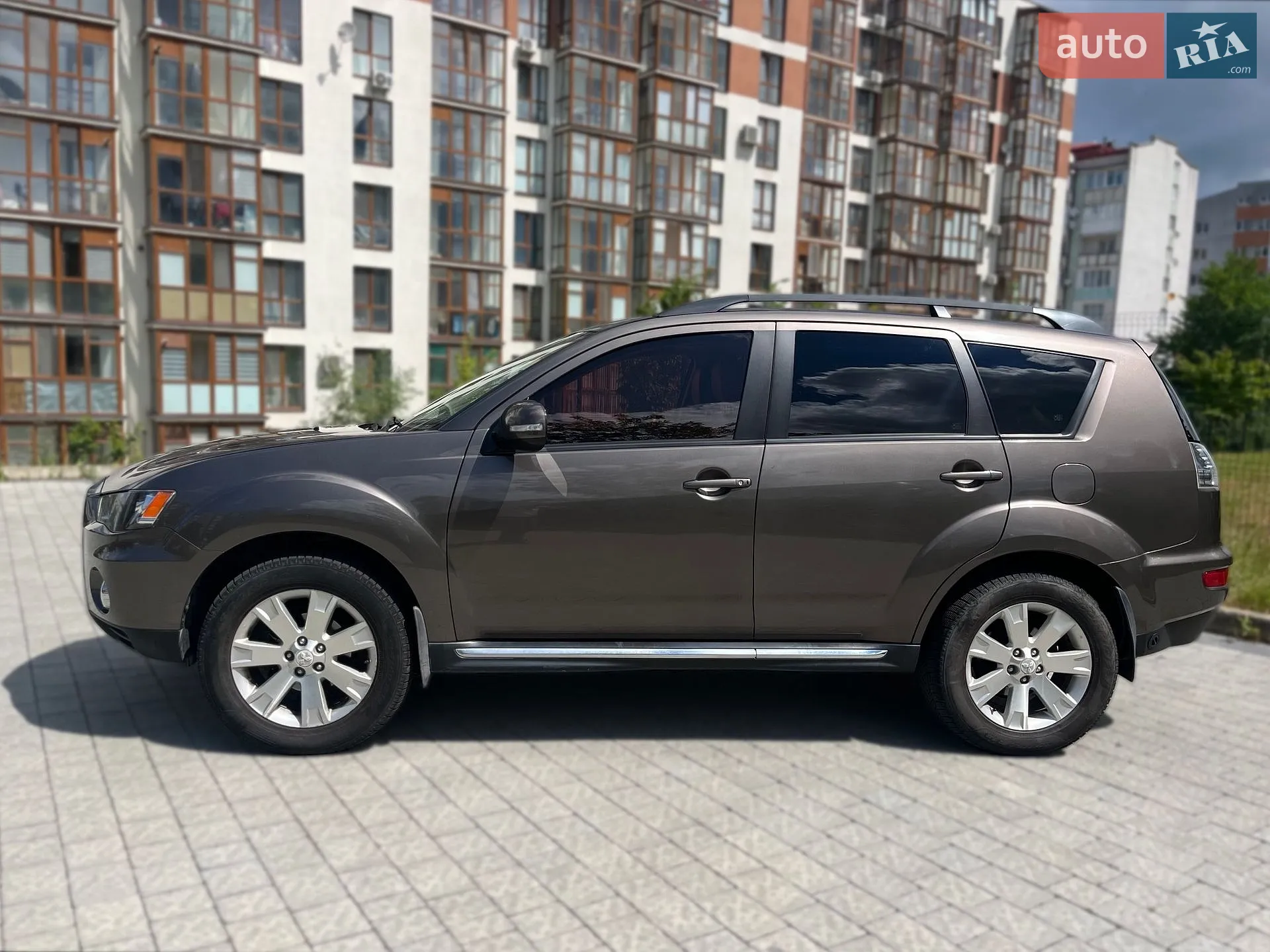 2012 Mitsubishi Outlander - мініатюра 2