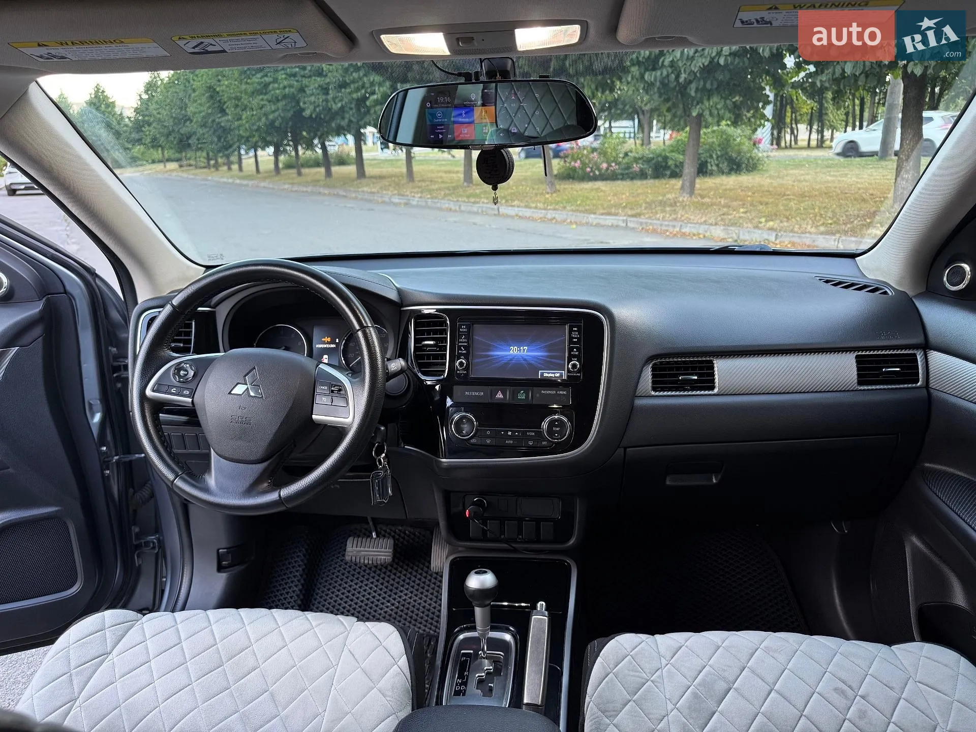 2018 Mitsubishi Outlander - мініатюра 9