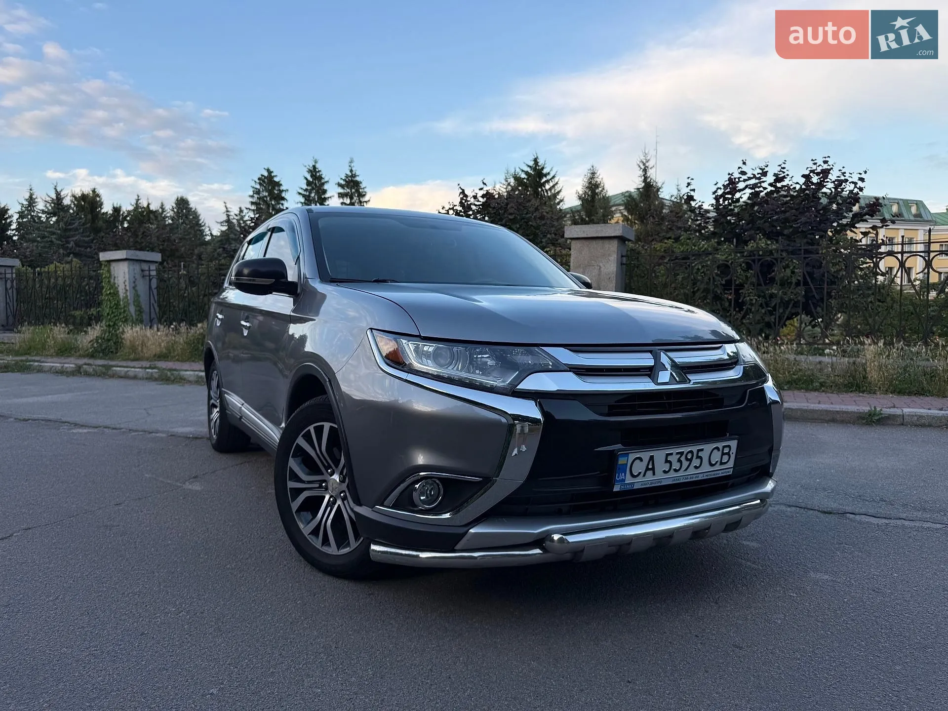 2018 Mitsubishi Outlander - мініатюра 15