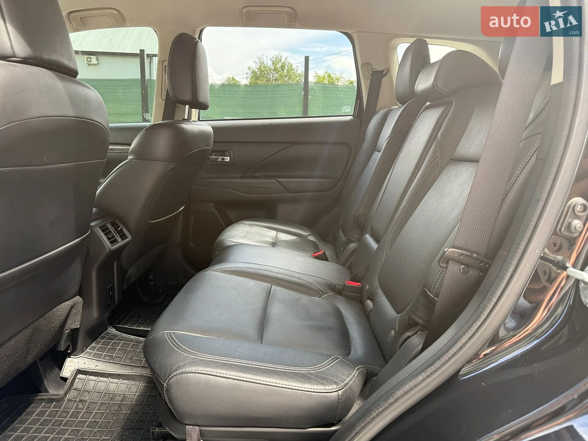 2019 Mitsubishi Outlander - мініатюра 11