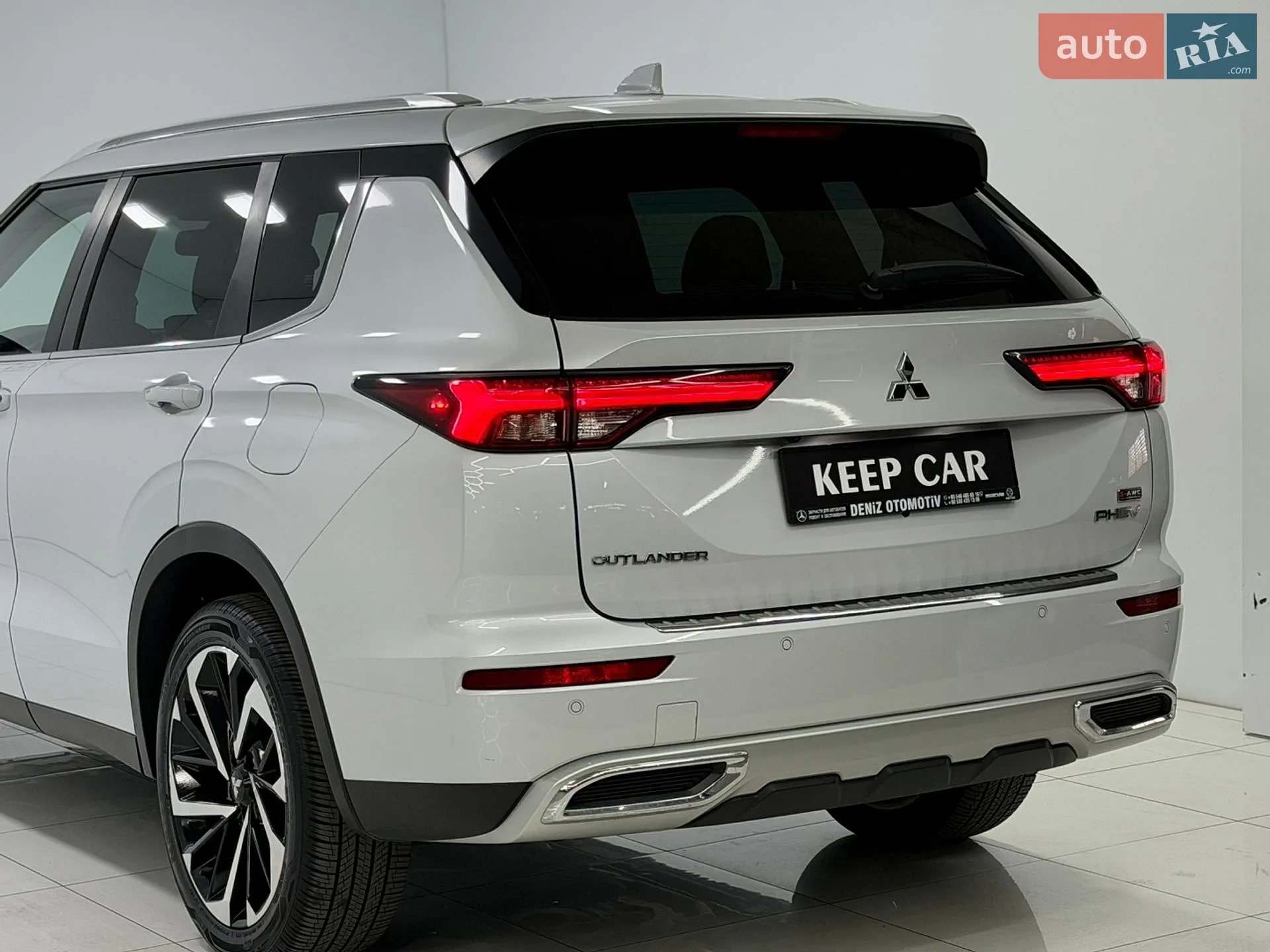 2023 Mitsubishi Outlander - мініатюра 14