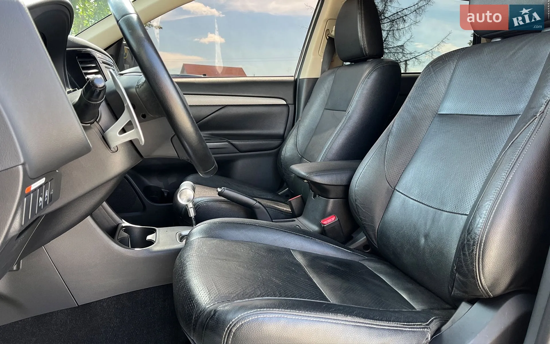 2012 Mitsubishi Outlander - мініатюра 10