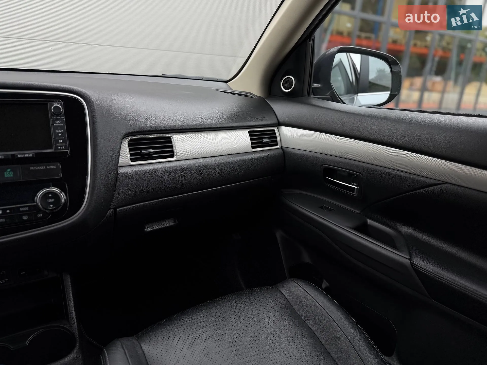 2013 Mitsubishi Outlander - мініатюра 31
