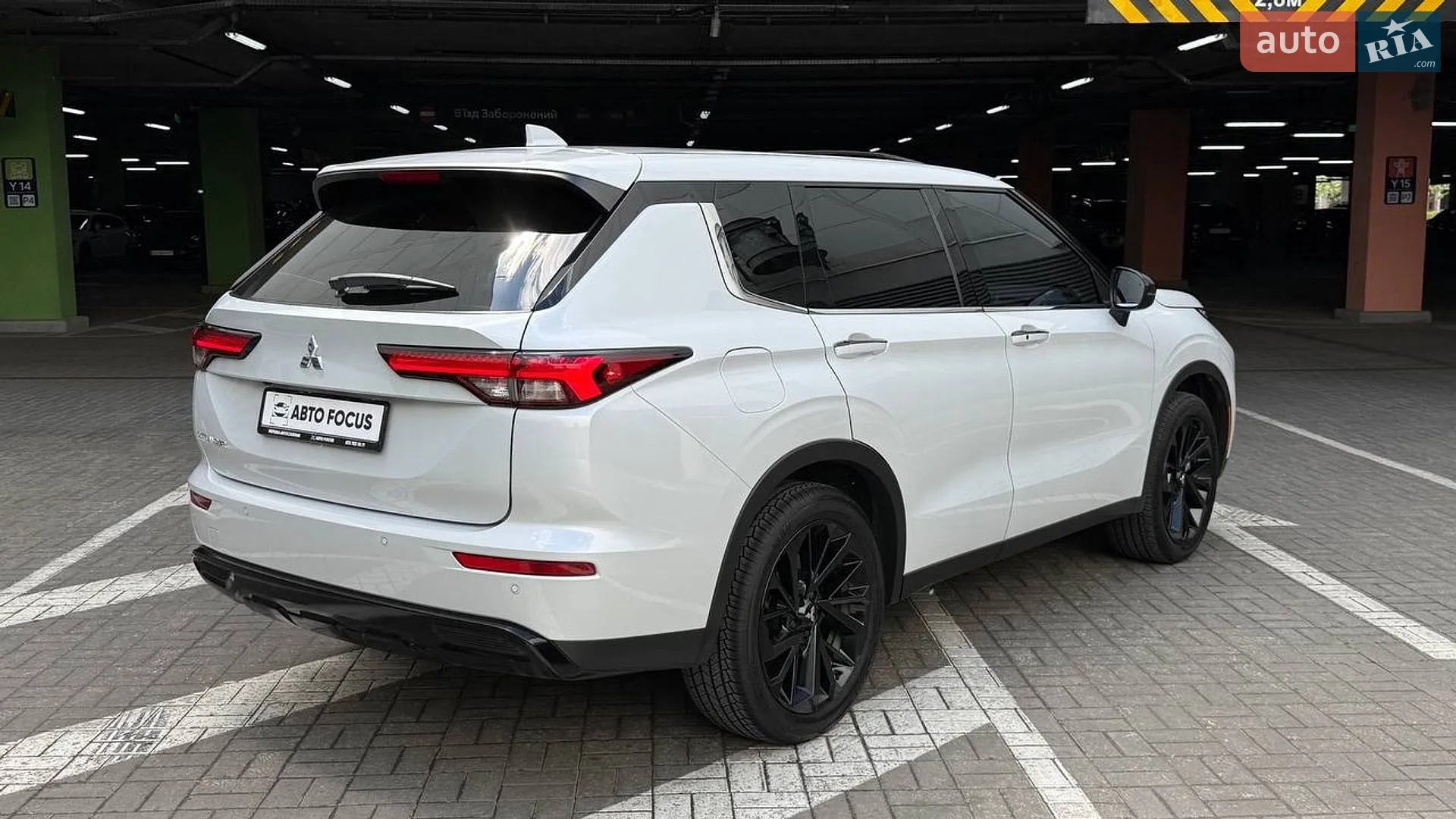 2022 Mitsubishi Outlander - мініатюра 7