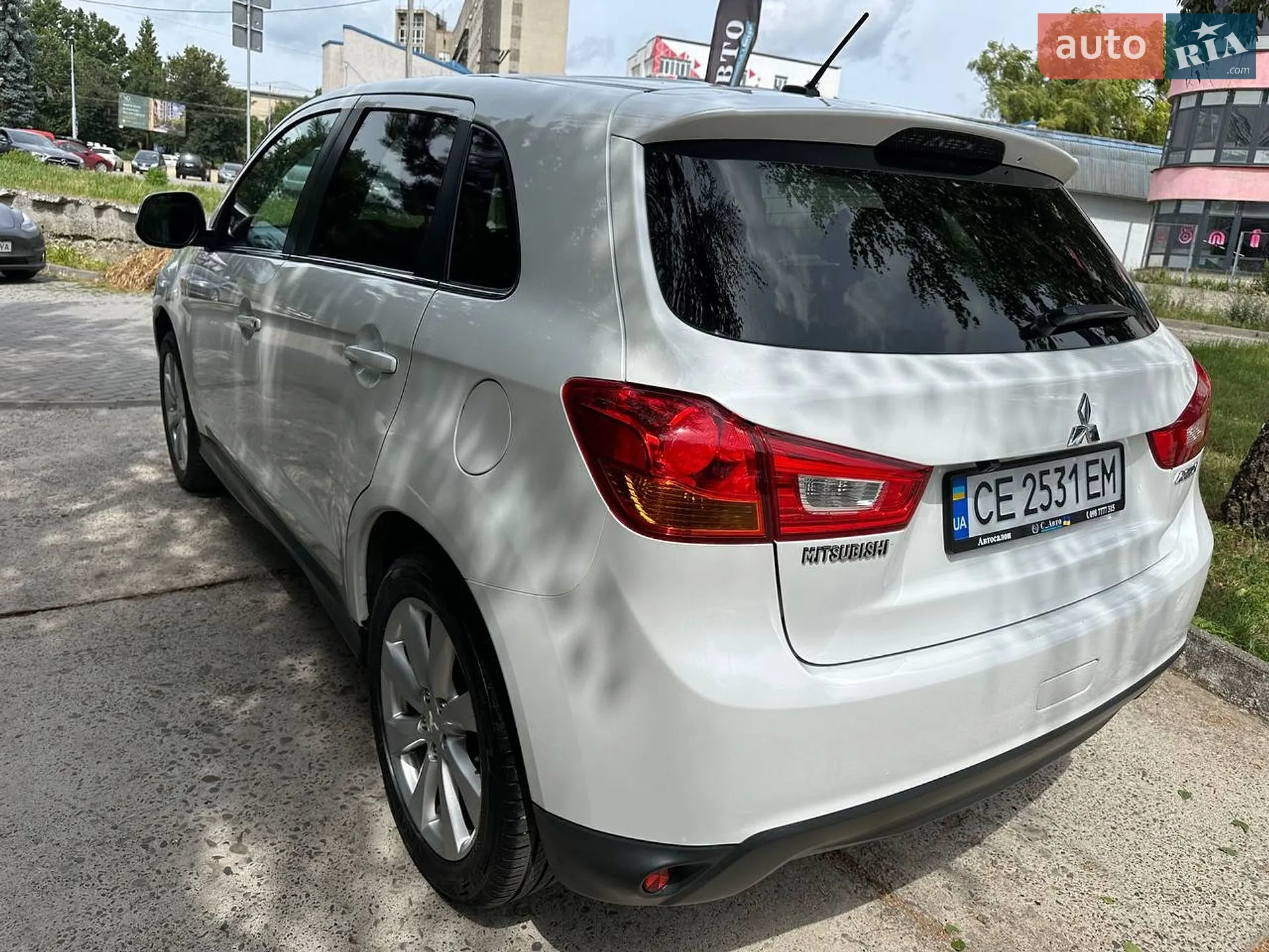 2014 Mitsubishi Outlander - мініатюра 4