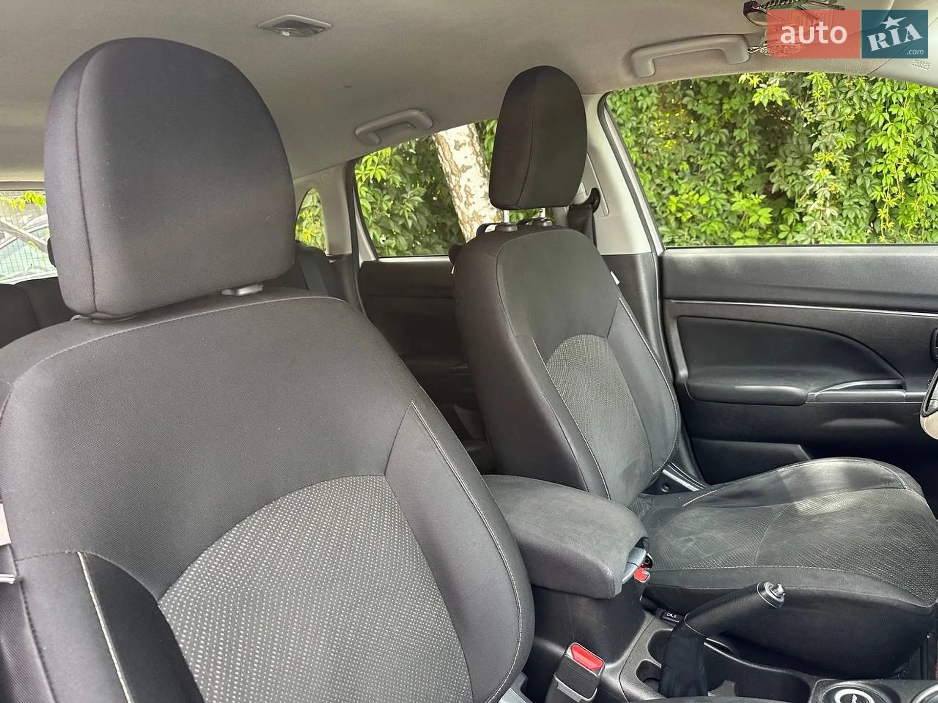 2014 Mitsubishi Outlander - мініатюра 21