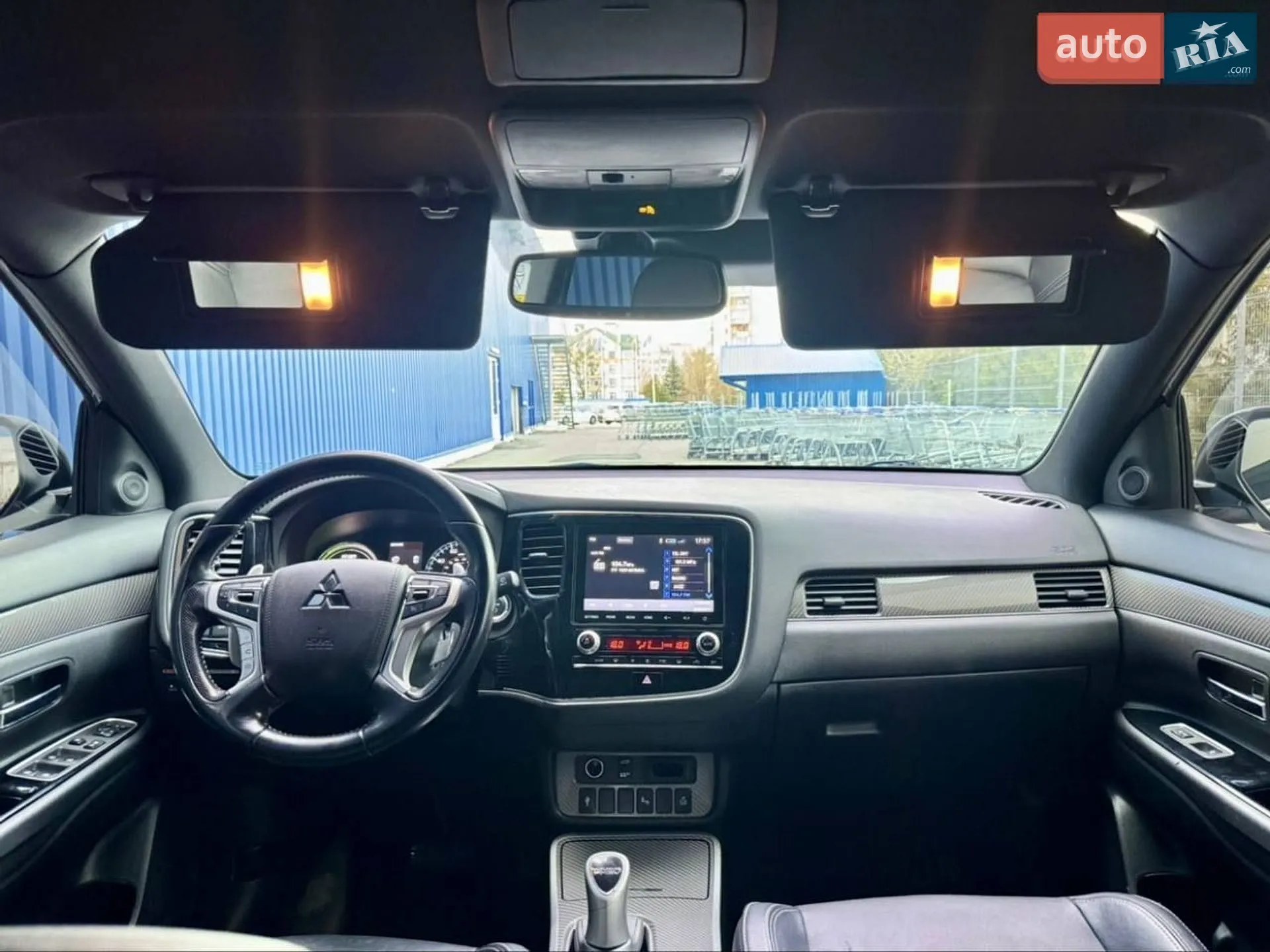 2020 Mitsubishi Outlander - мініатюра 43