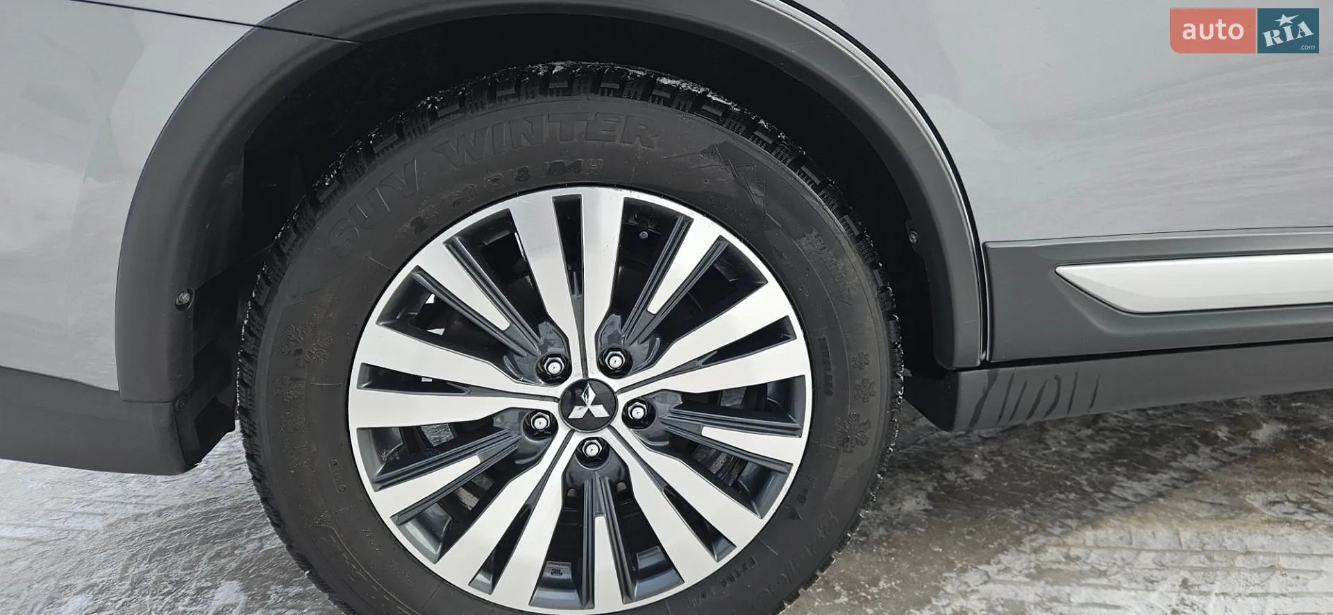 2019 Mitsubishi Outlander - мініатюра 9