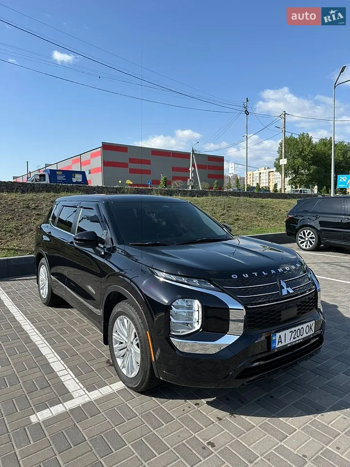 2021 Mitsubishi Outlander - мініатюра 31
