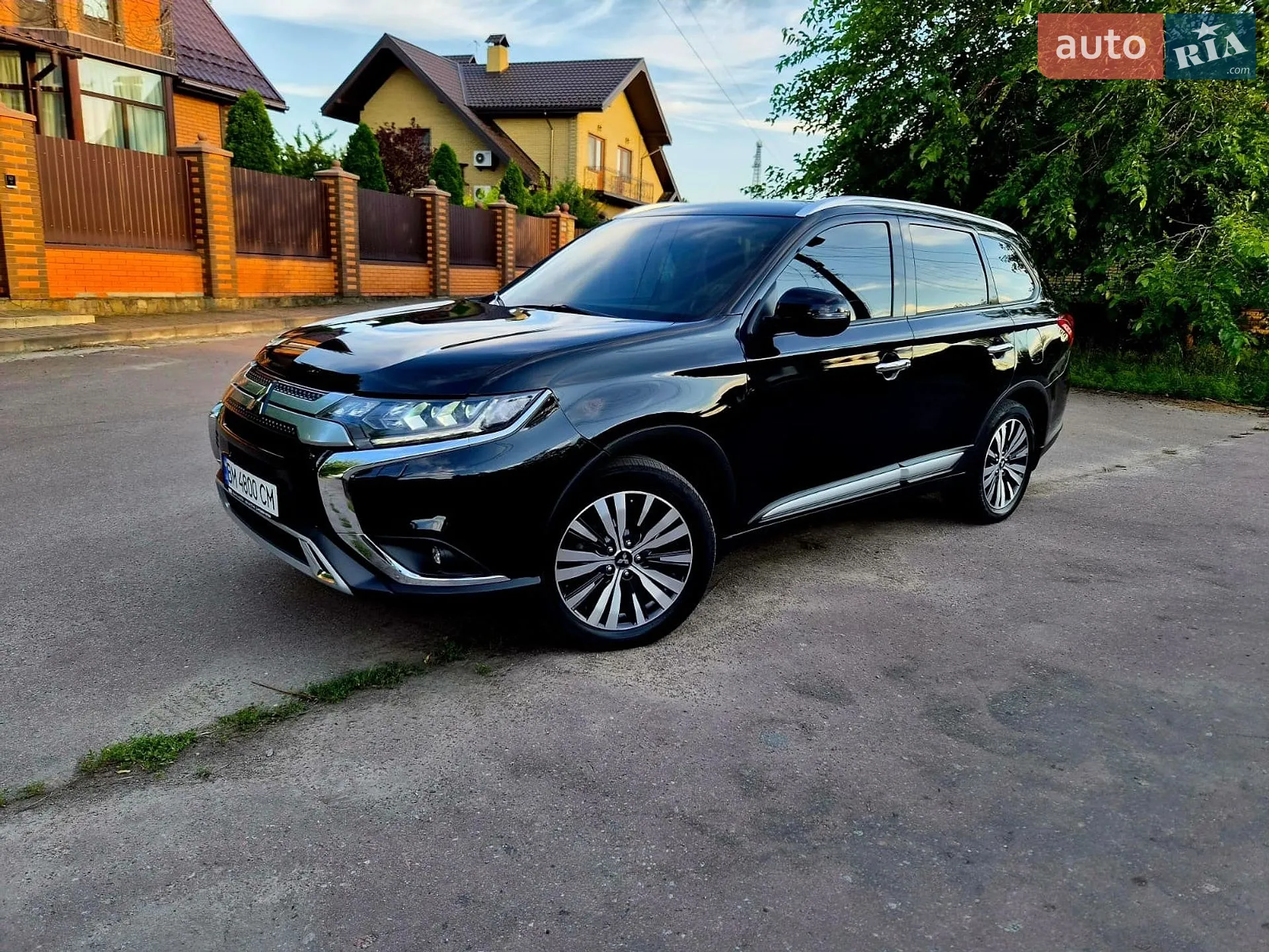 2019 Mitsubishi Outlander - мініатюра 3